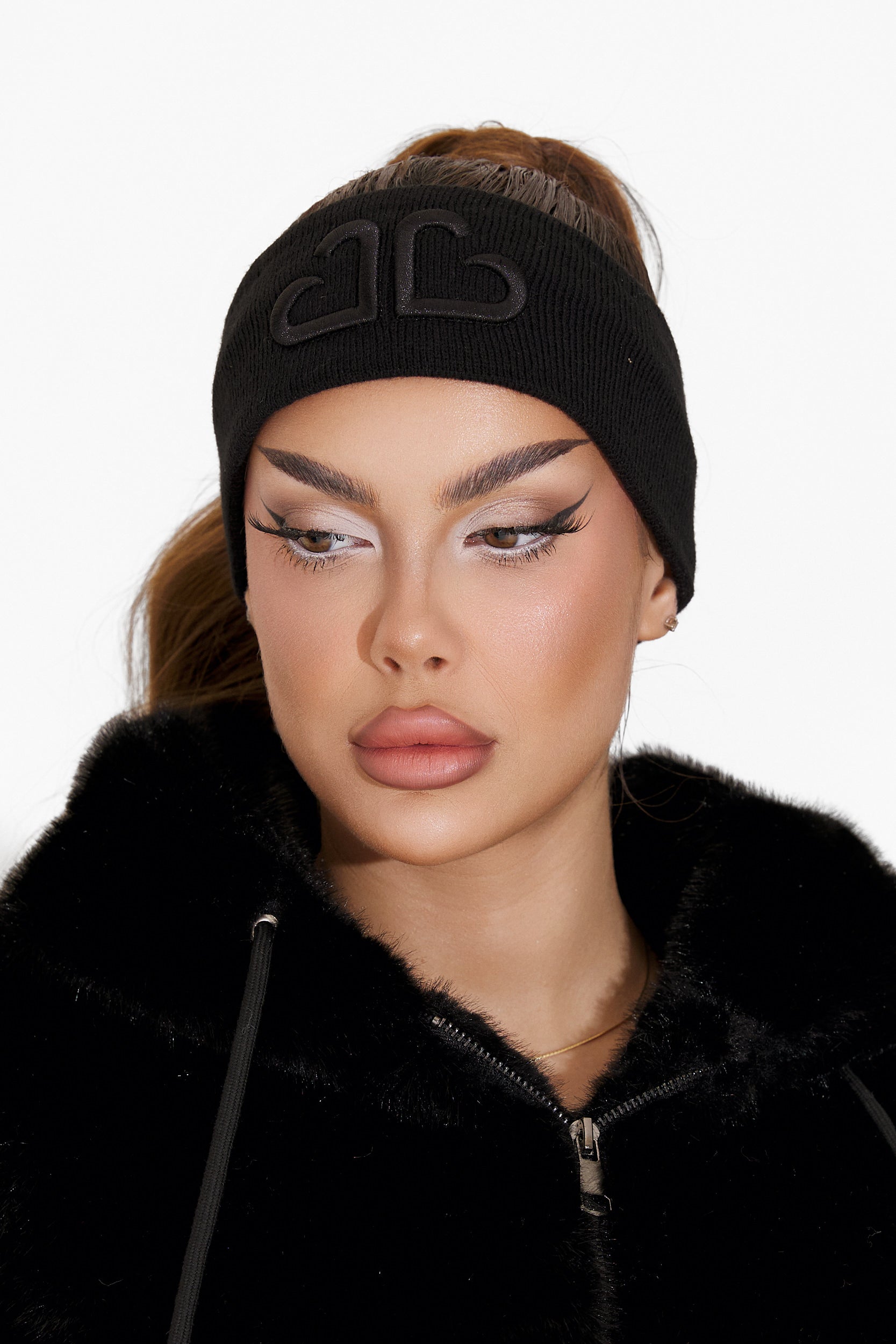 Черна кежуал дамска лента за глава Sharaya Bogas