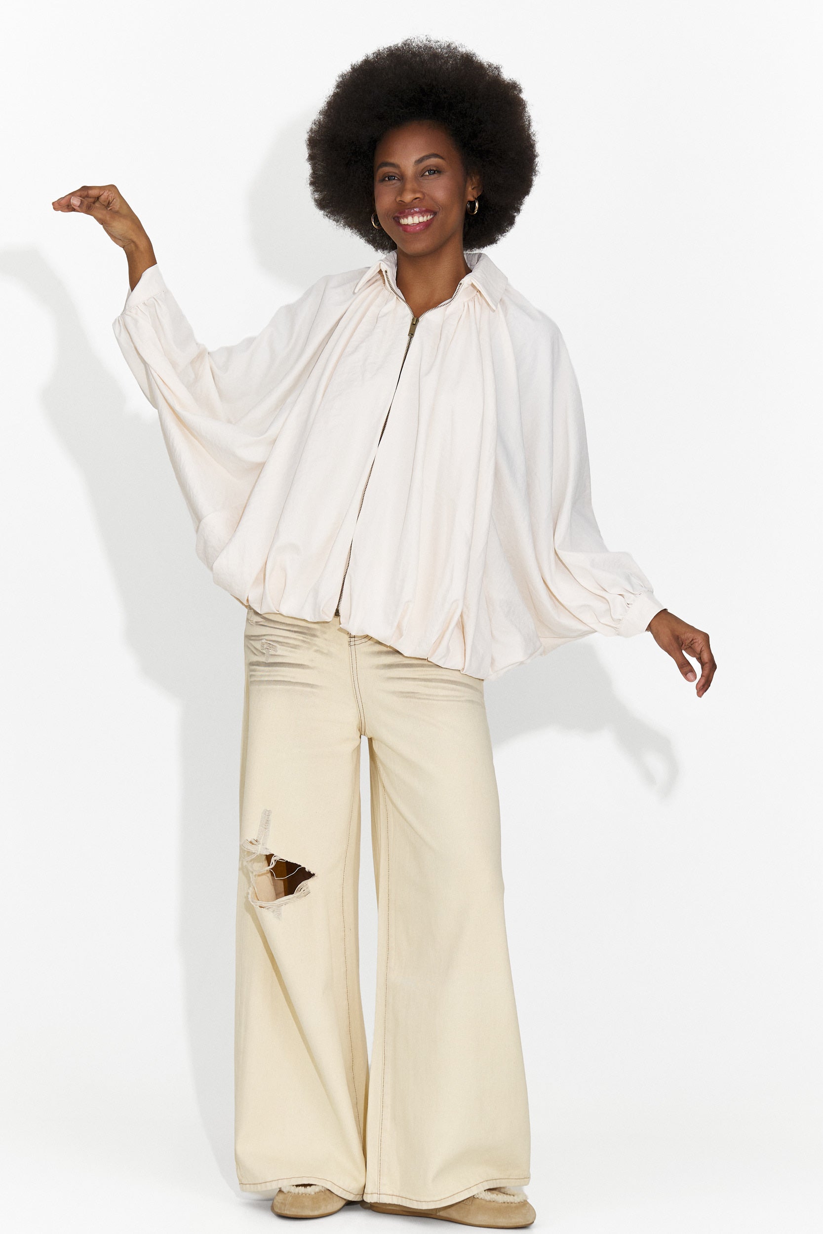 Ежедневни бежови дамски дънки Elania Bogas