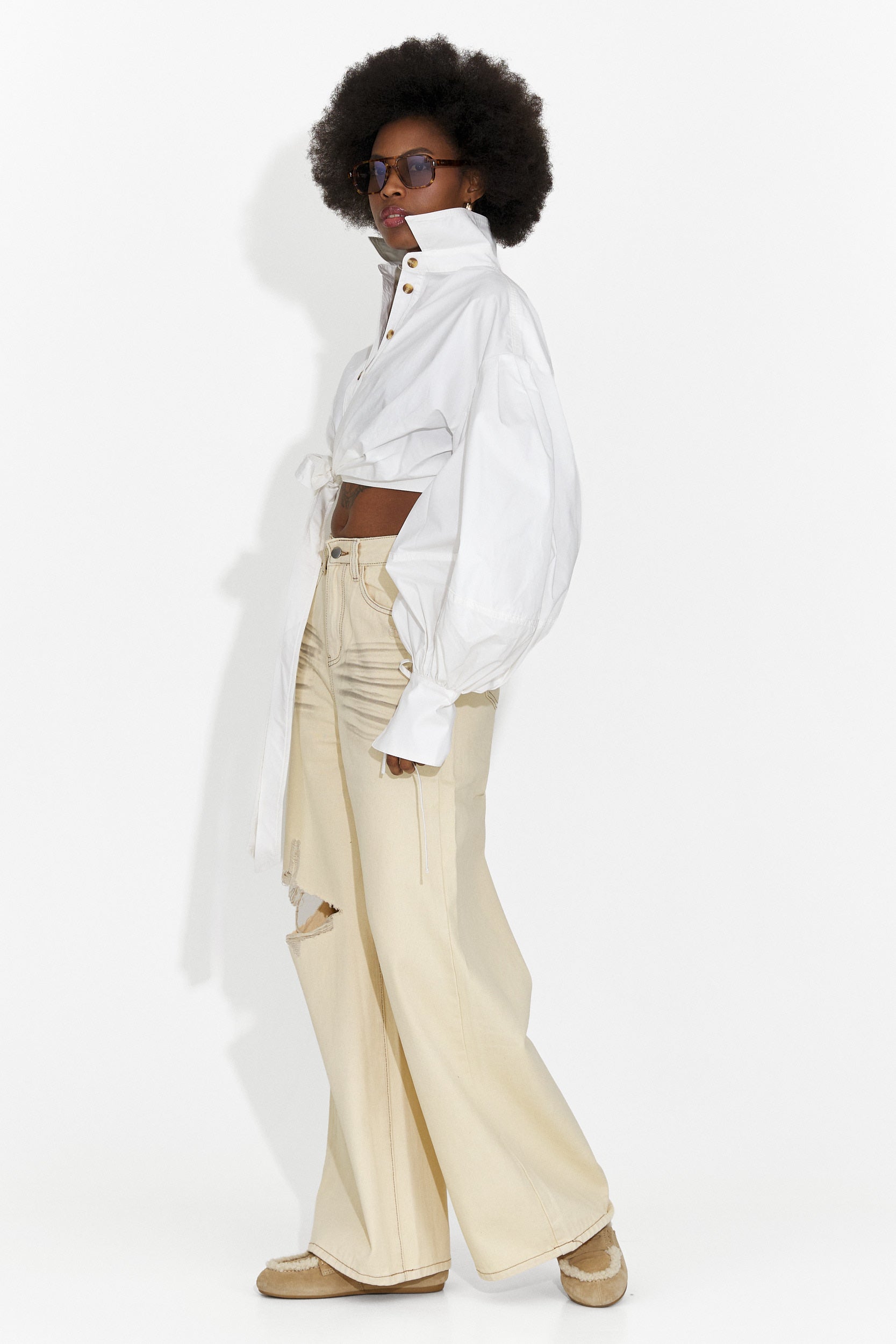 Ежедневни бежови дамски дънки Elania Bogas