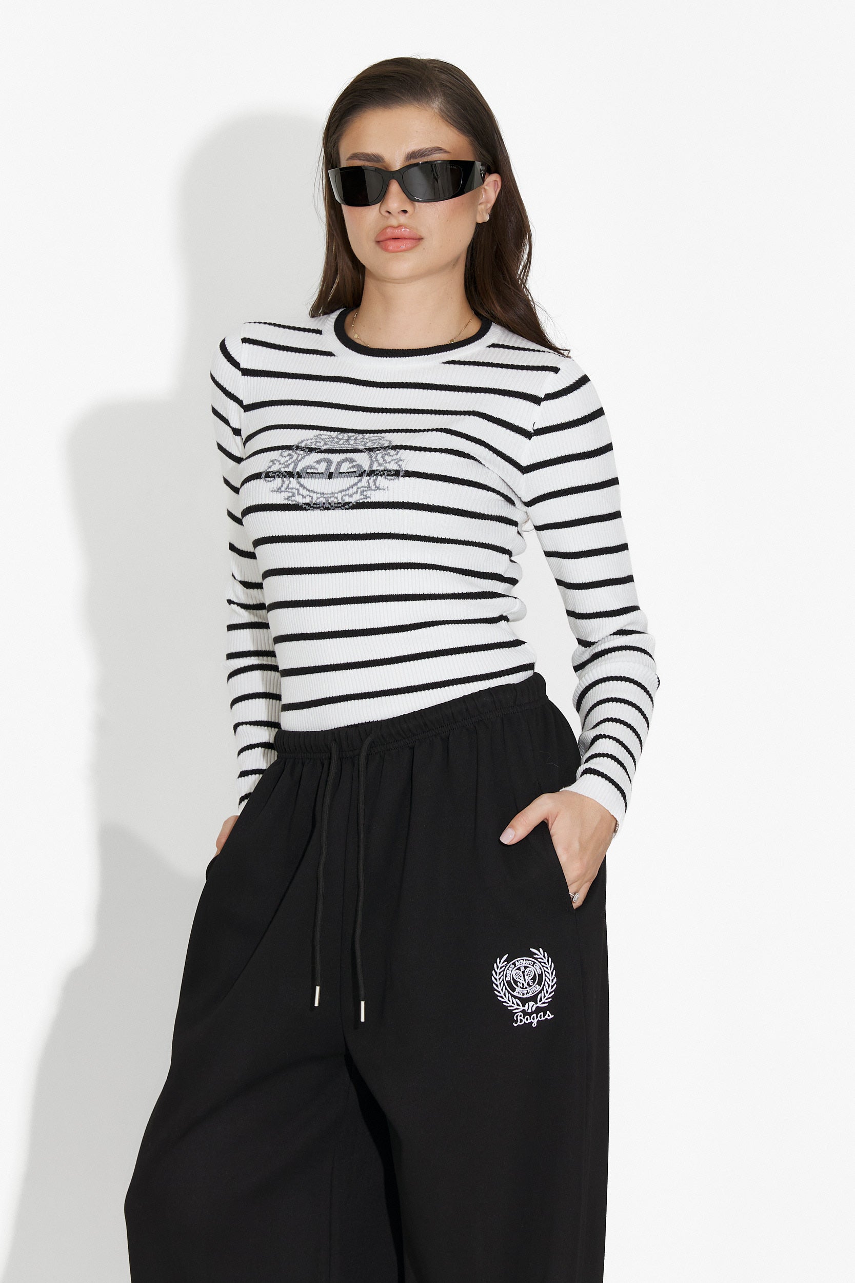 Дамска спортна блуза в бяло Yoana Bogas