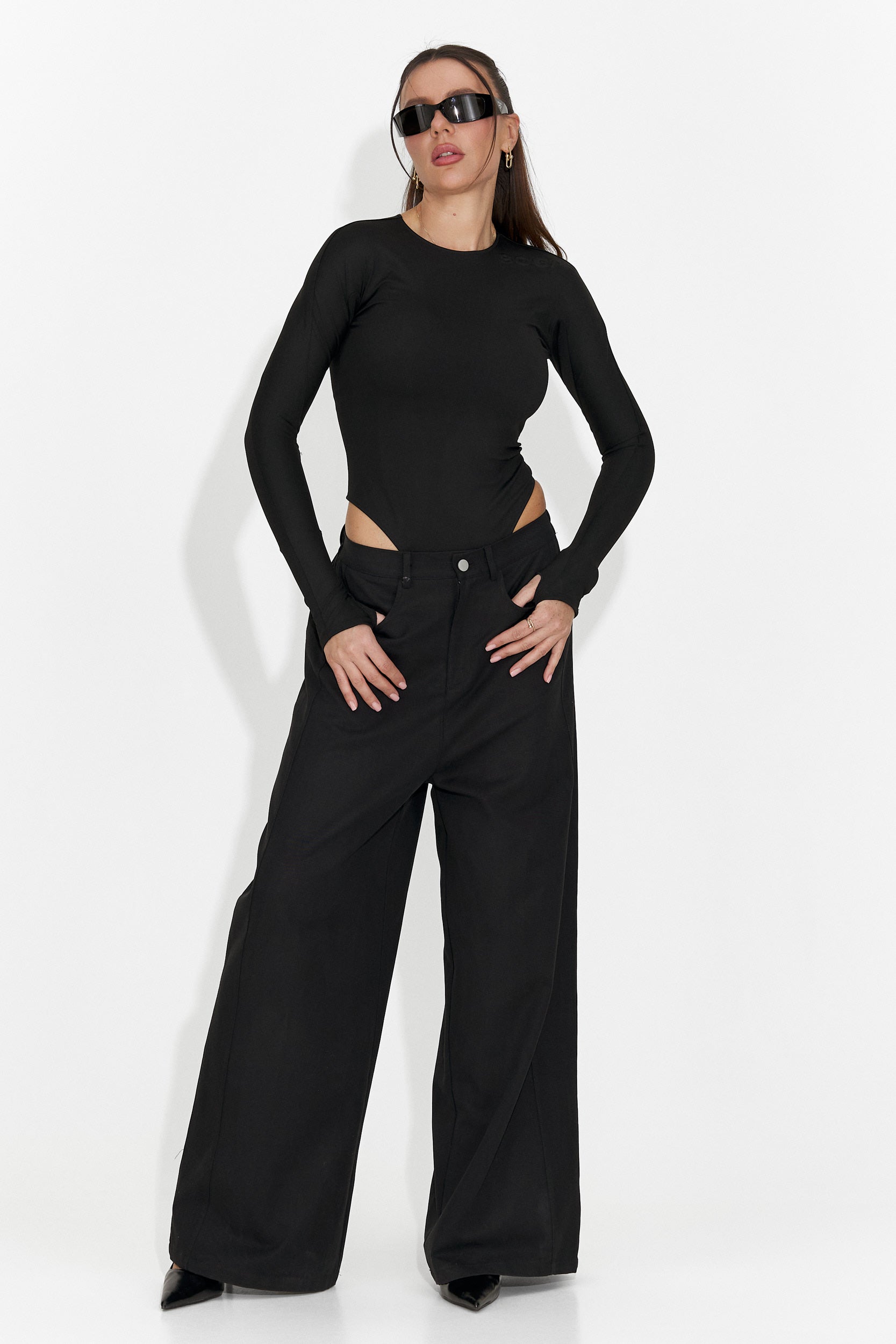 Елегантно дамско тяло черно Mioala Bogas