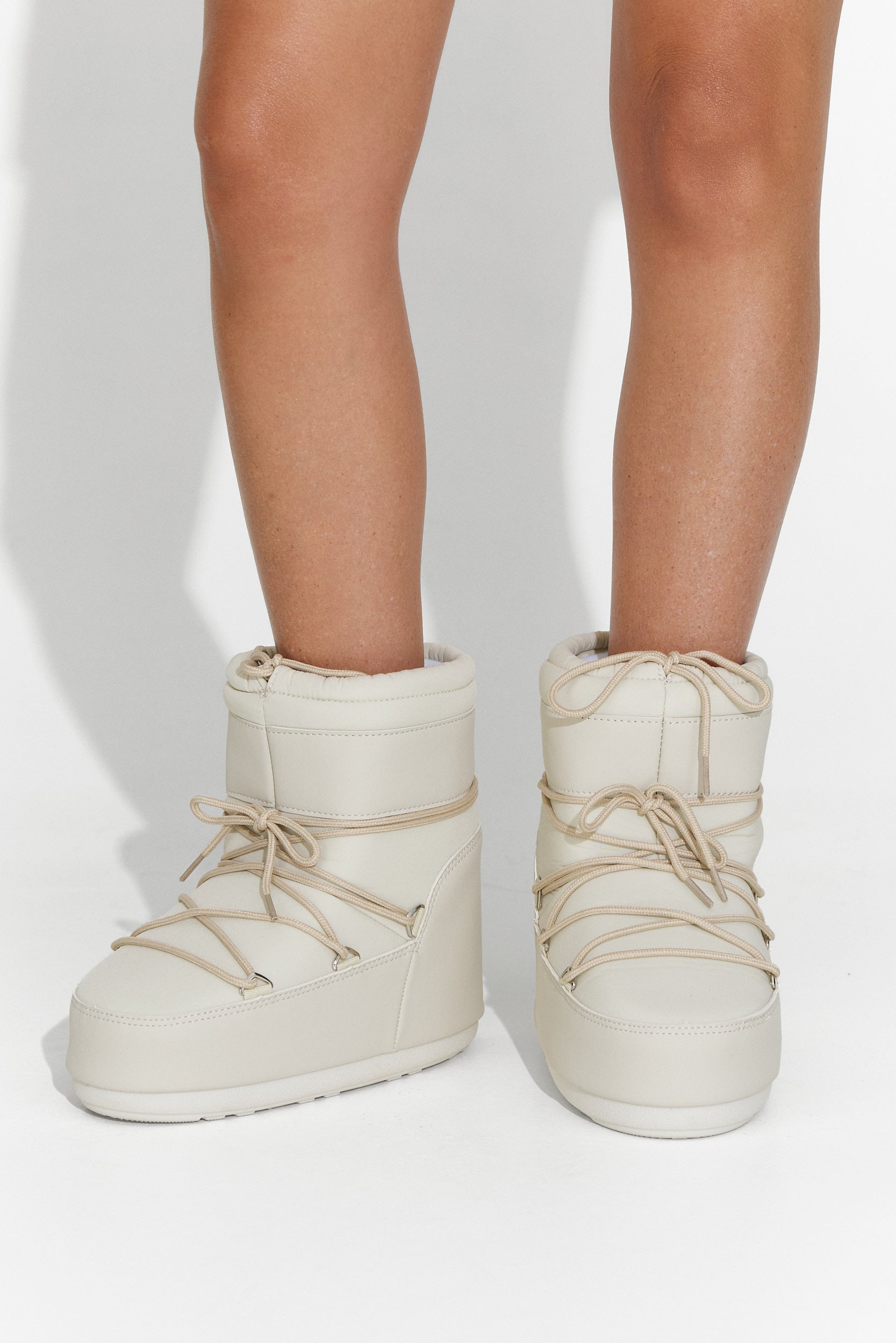 Дамски ботуши бежови Sameria Bogas