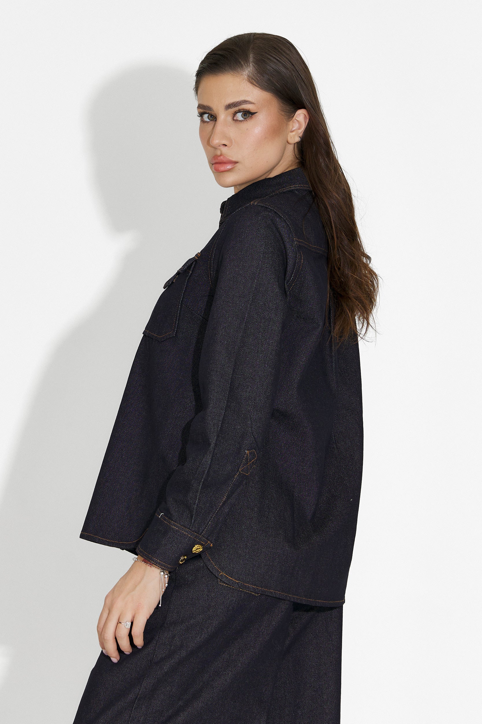 Дамска кежуал риза в тъмносиньо Melena Bogas