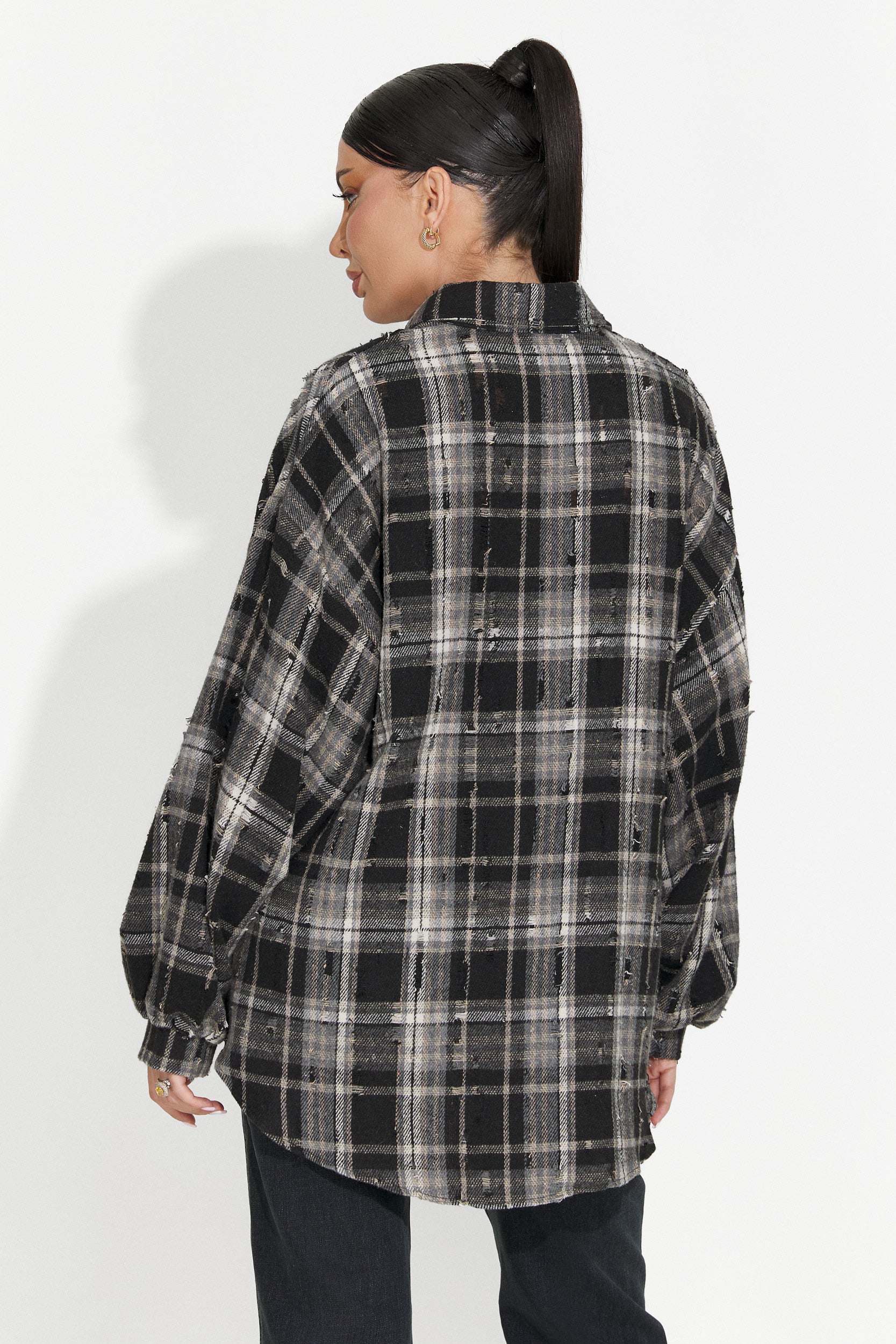 Дамска ежедневна черна риза Jasara Bogas