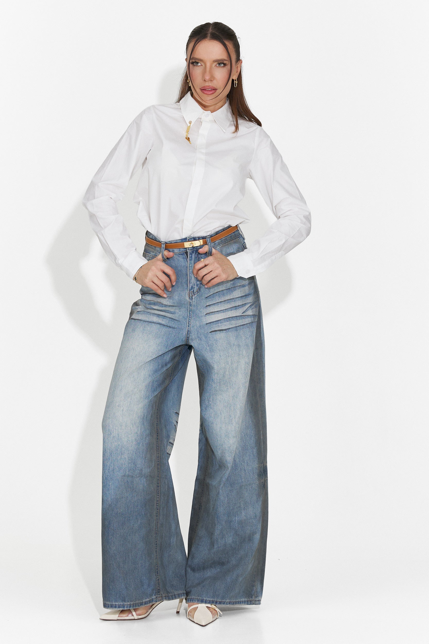 Елегантна бяла дамска риза Jetie Bogas