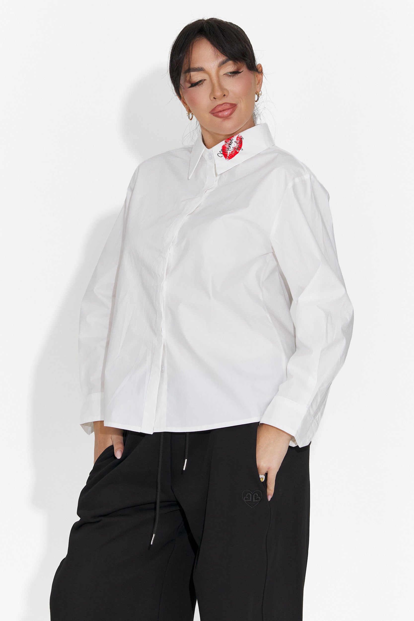 Елегантна дамска риза в бяло Sienara Bogas