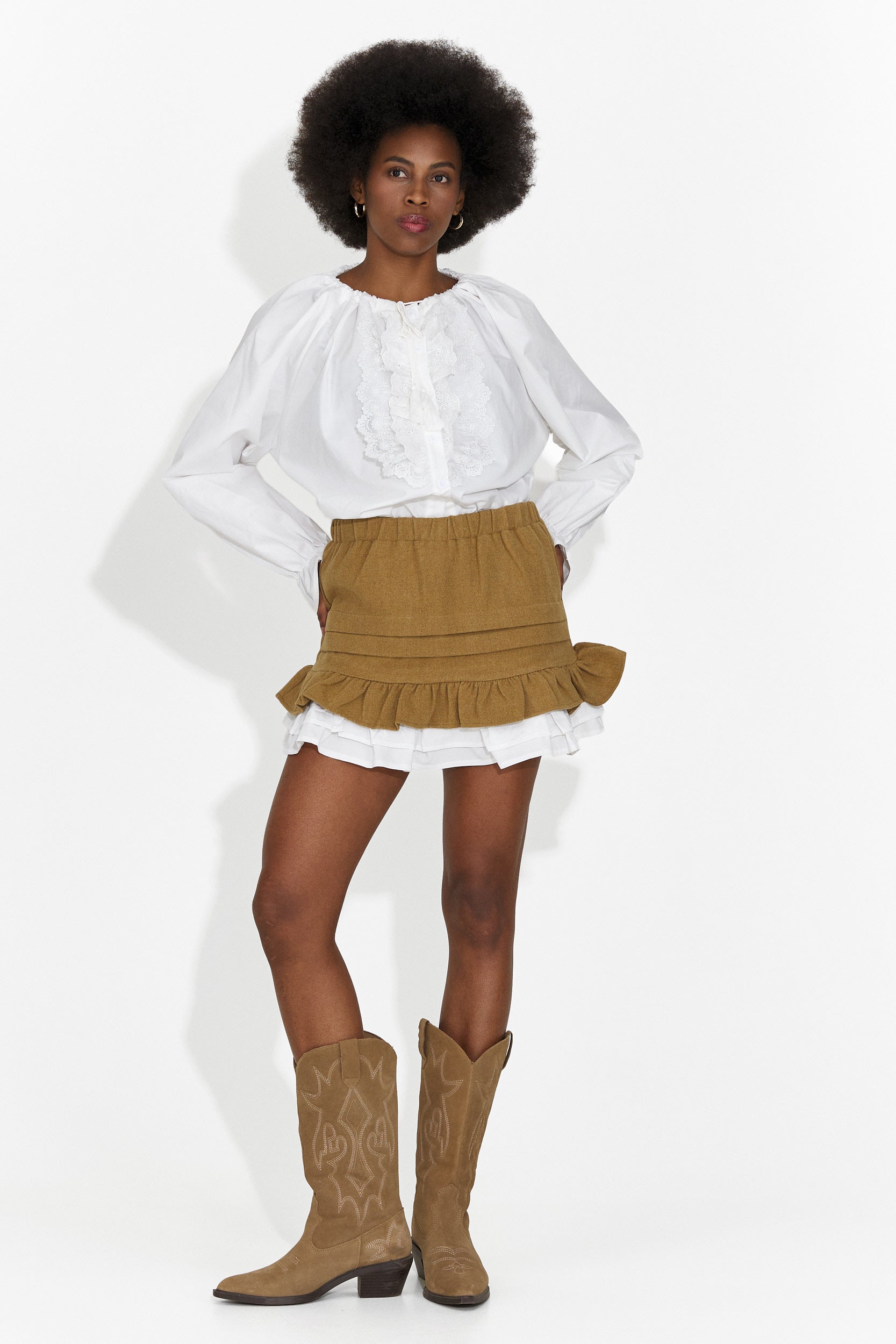 Елегантна дамска бяла риза Zeneda Bogas