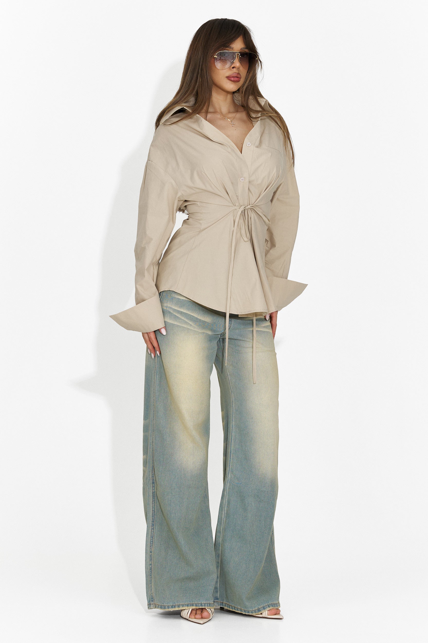 Елегантна дамска риза бежова Alesya Bogas