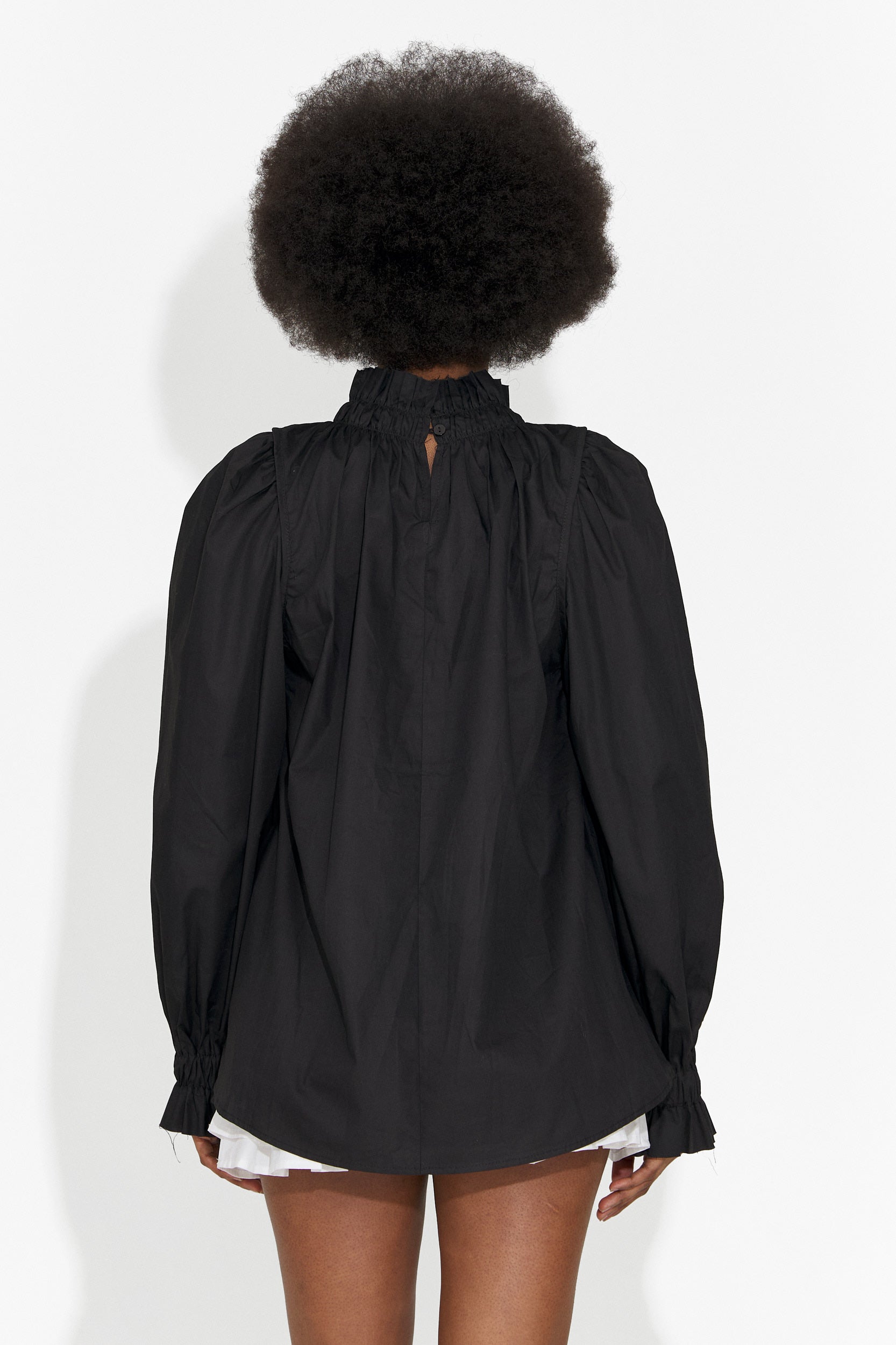 Елегантна дамска риза в черно Floriana Bogas