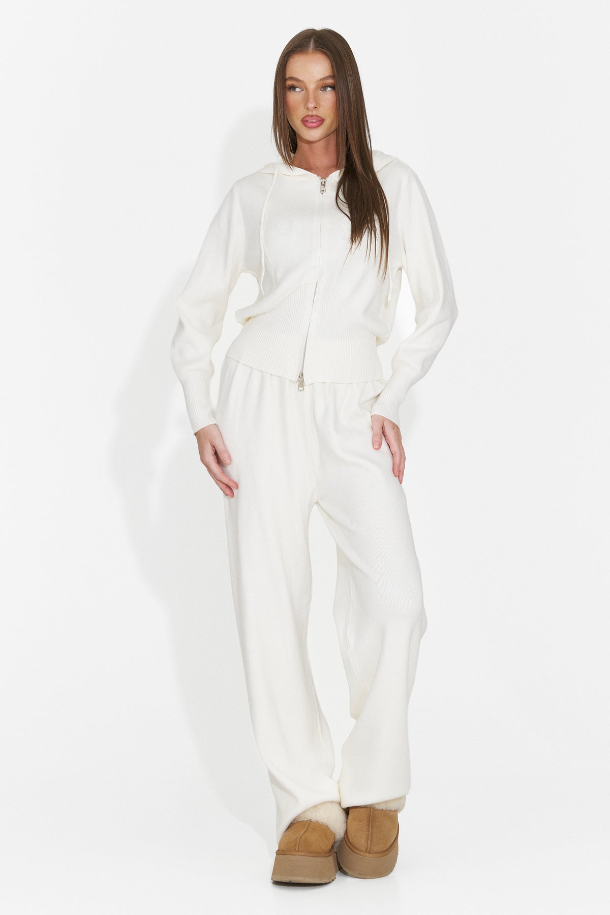 Compleu casual crem Groviroila Bogas