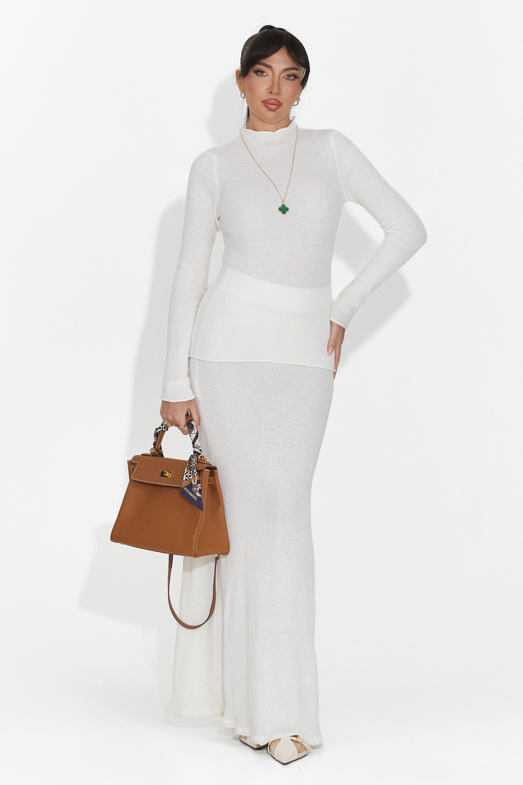 Бял ежедневен комплект с пола Melonia Bogas