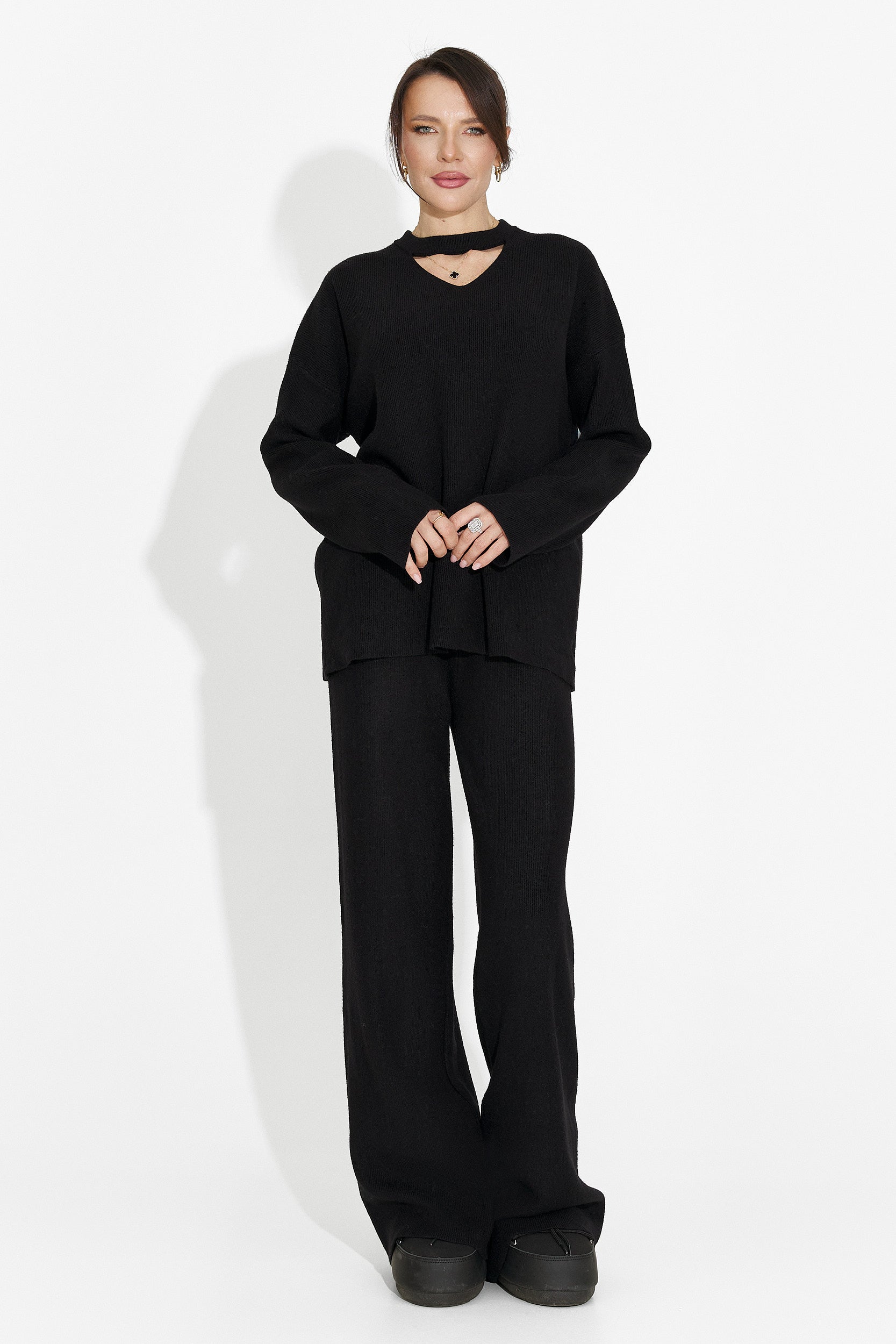 Черен комплект с панталони Kania Bogas