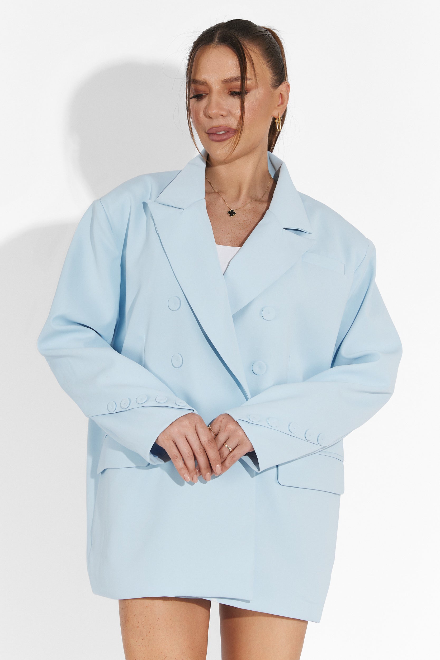 Комплект с къси сини панталони Smozy Bogas