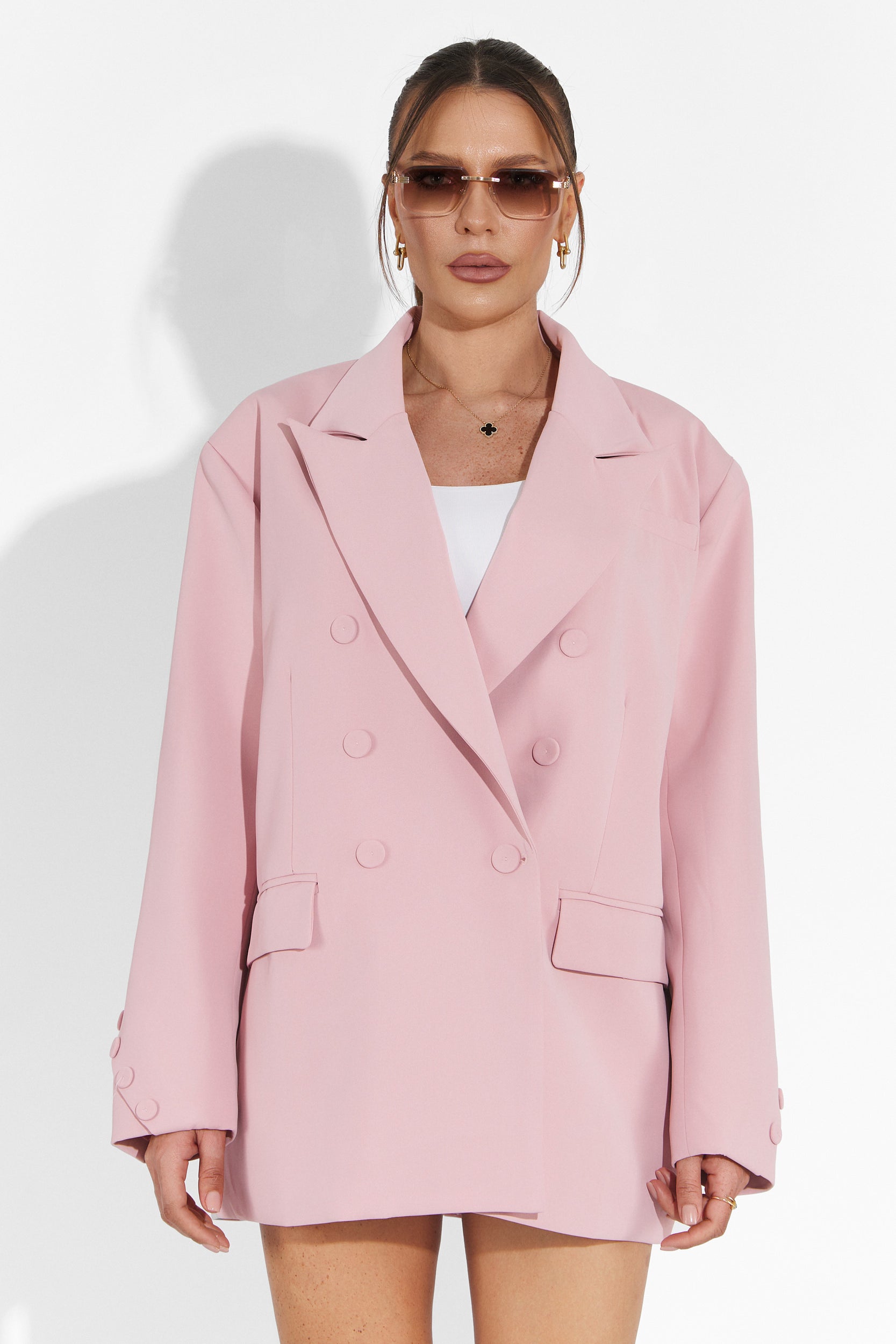 Комплект с розови къси панталони Smozy Bogas