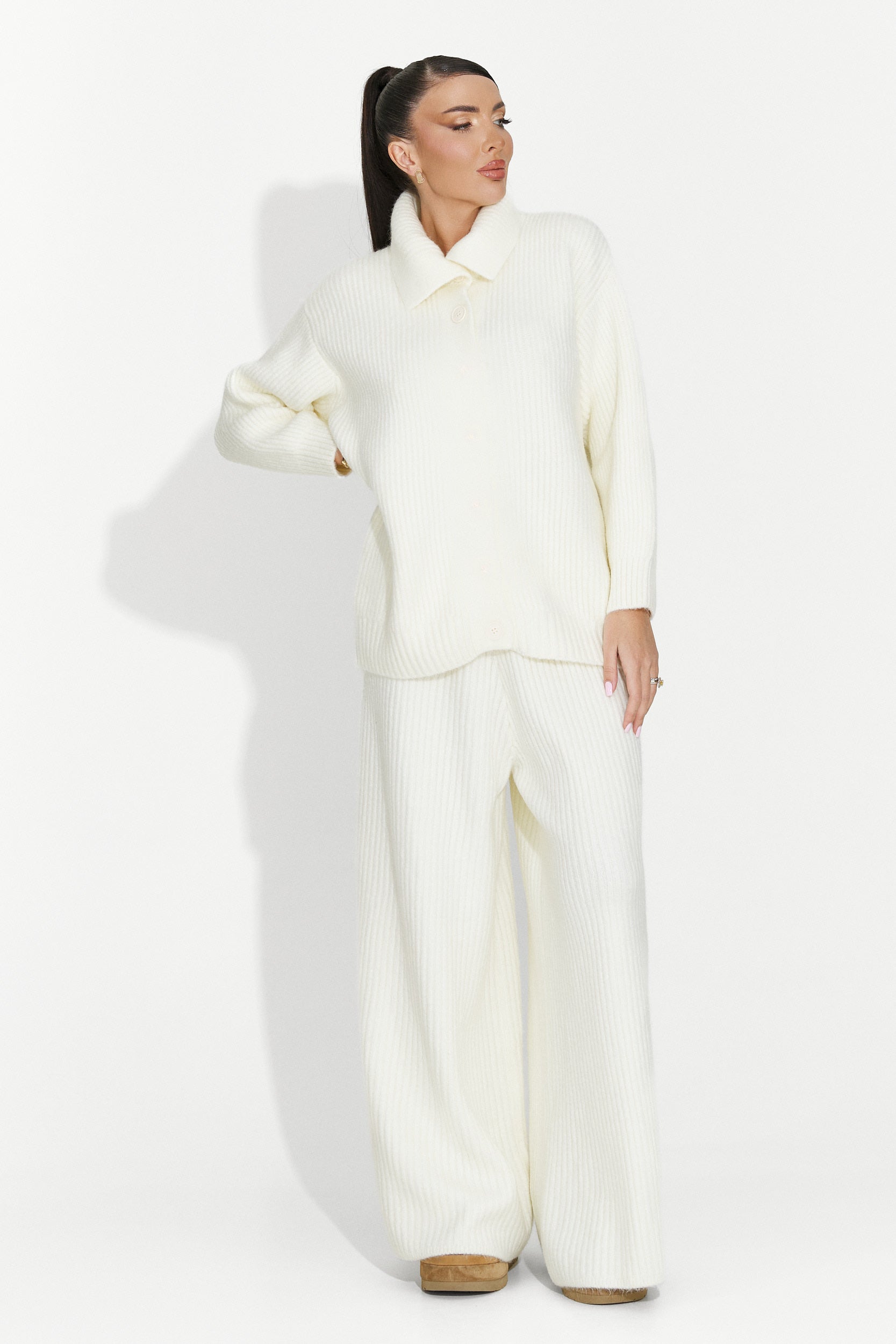 Дамски комплект ежедневен бежов Verlia Bogas