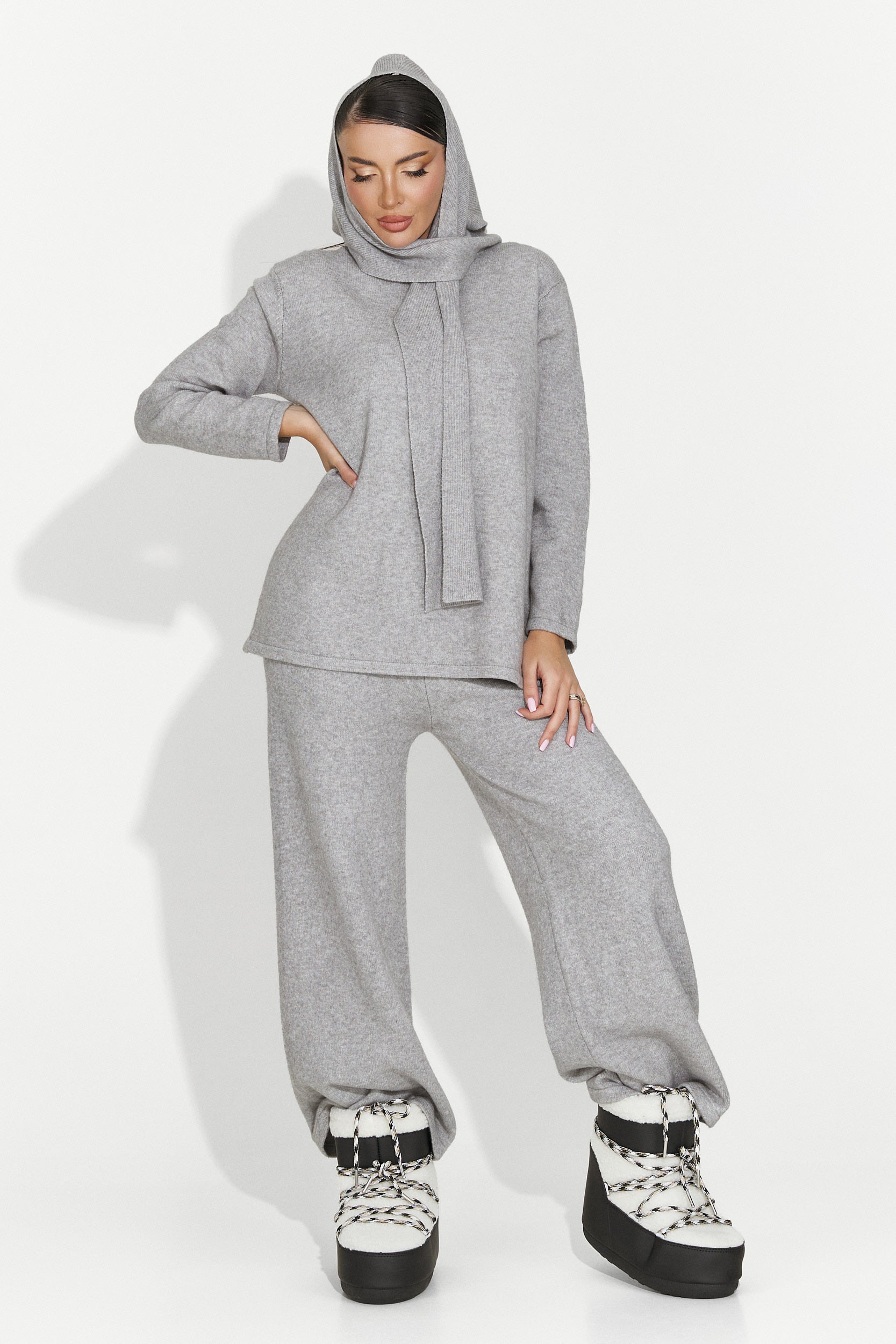 Дамски комплект ежедневен сив Vencilie Bogas