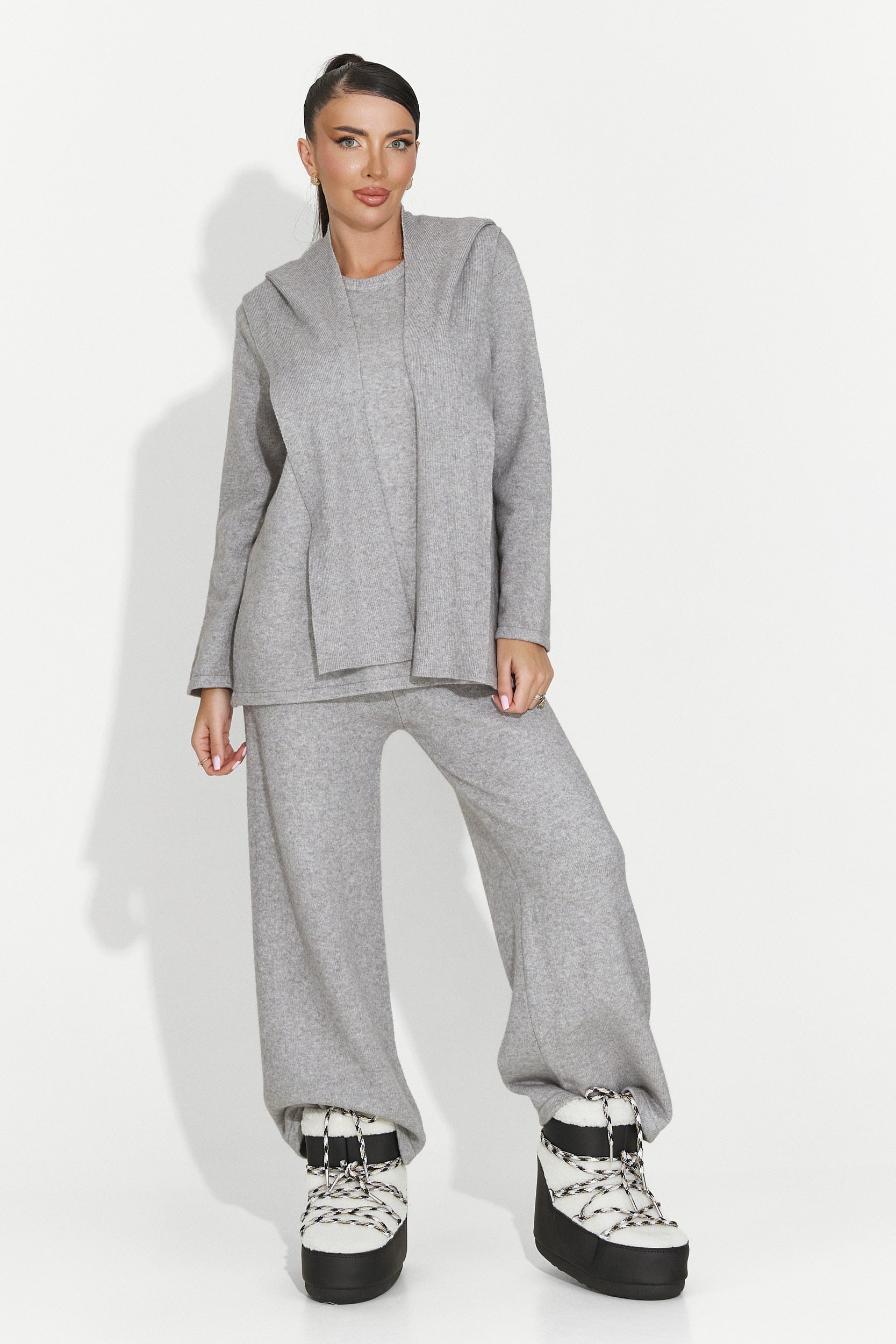 Дамски комплект ежедневен сив Vencilie Bogas