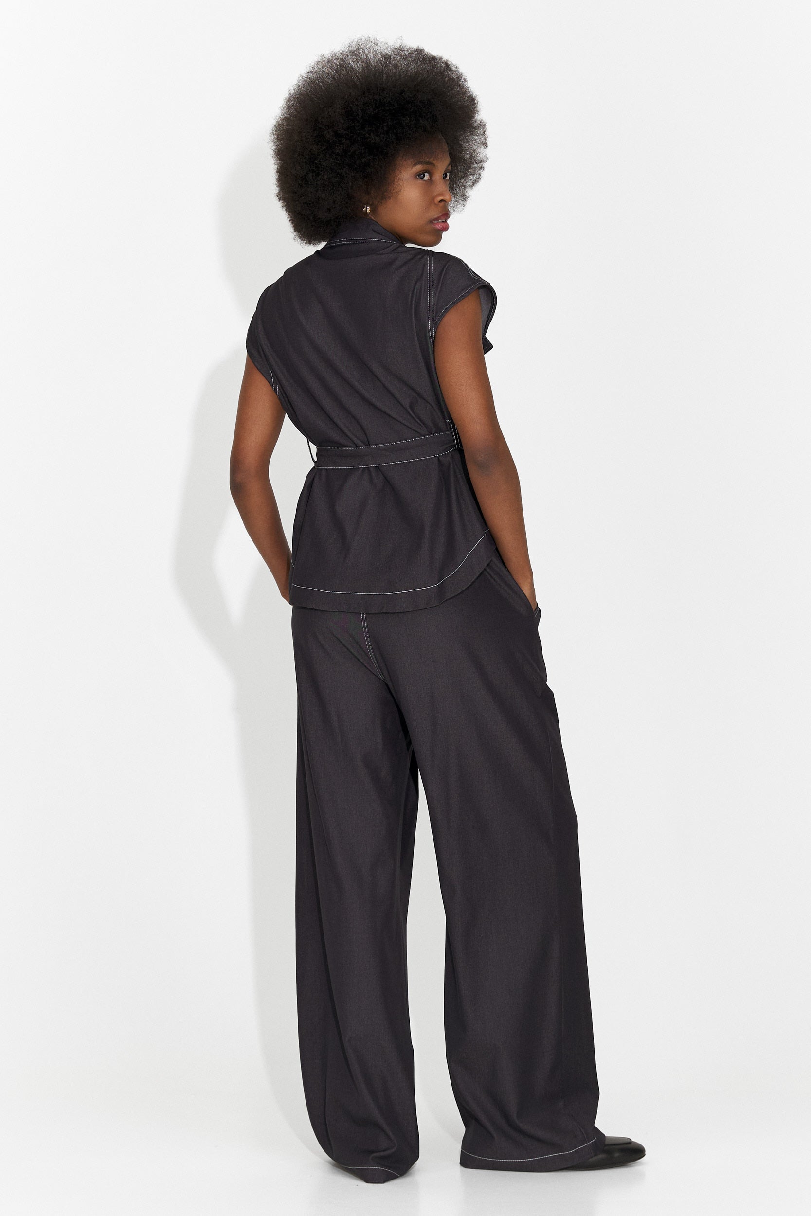 Дамски ежедневен комплект в черно Enolia Bogas