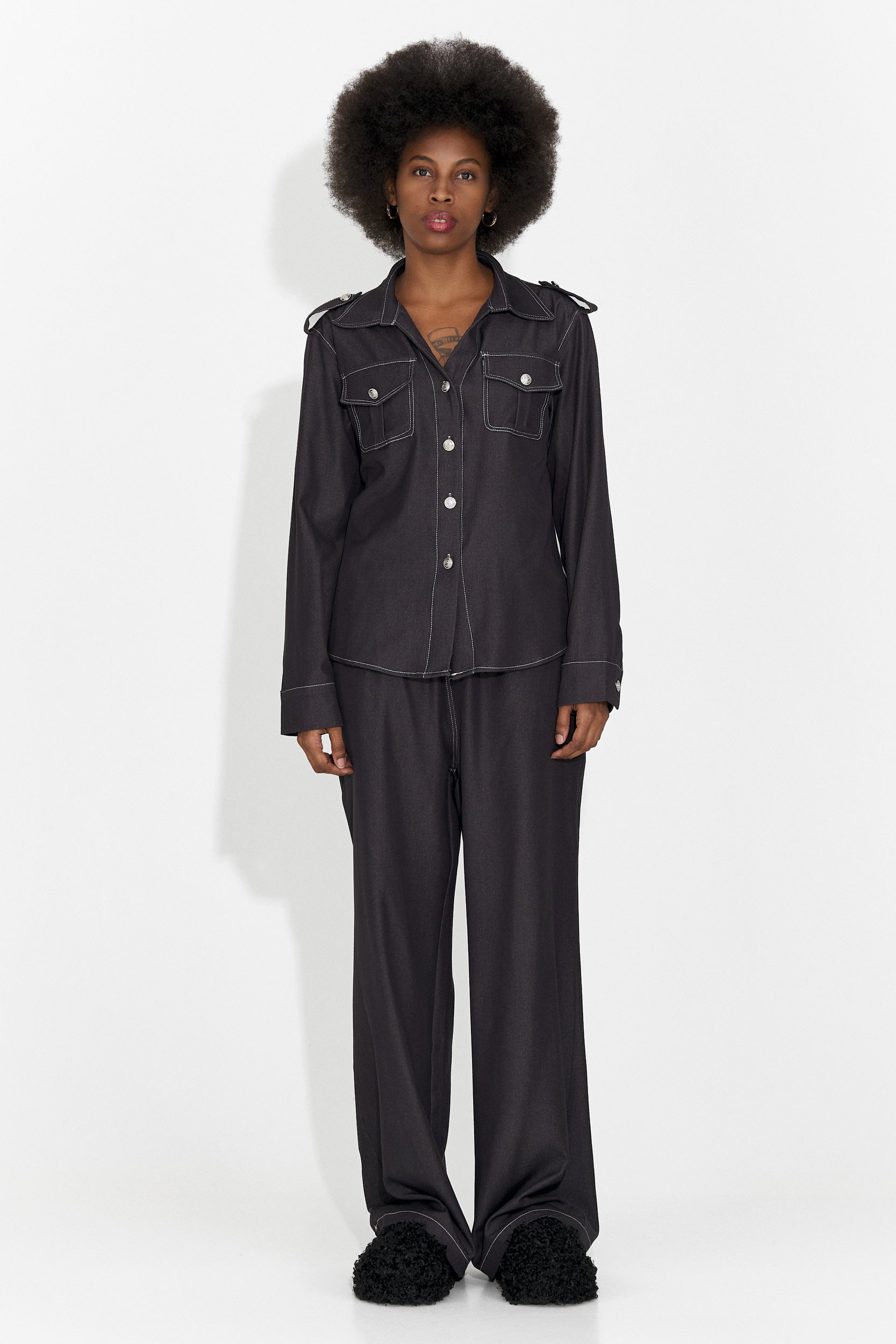 Вертижа Богас Дамски Кежуал Костюм в Черно