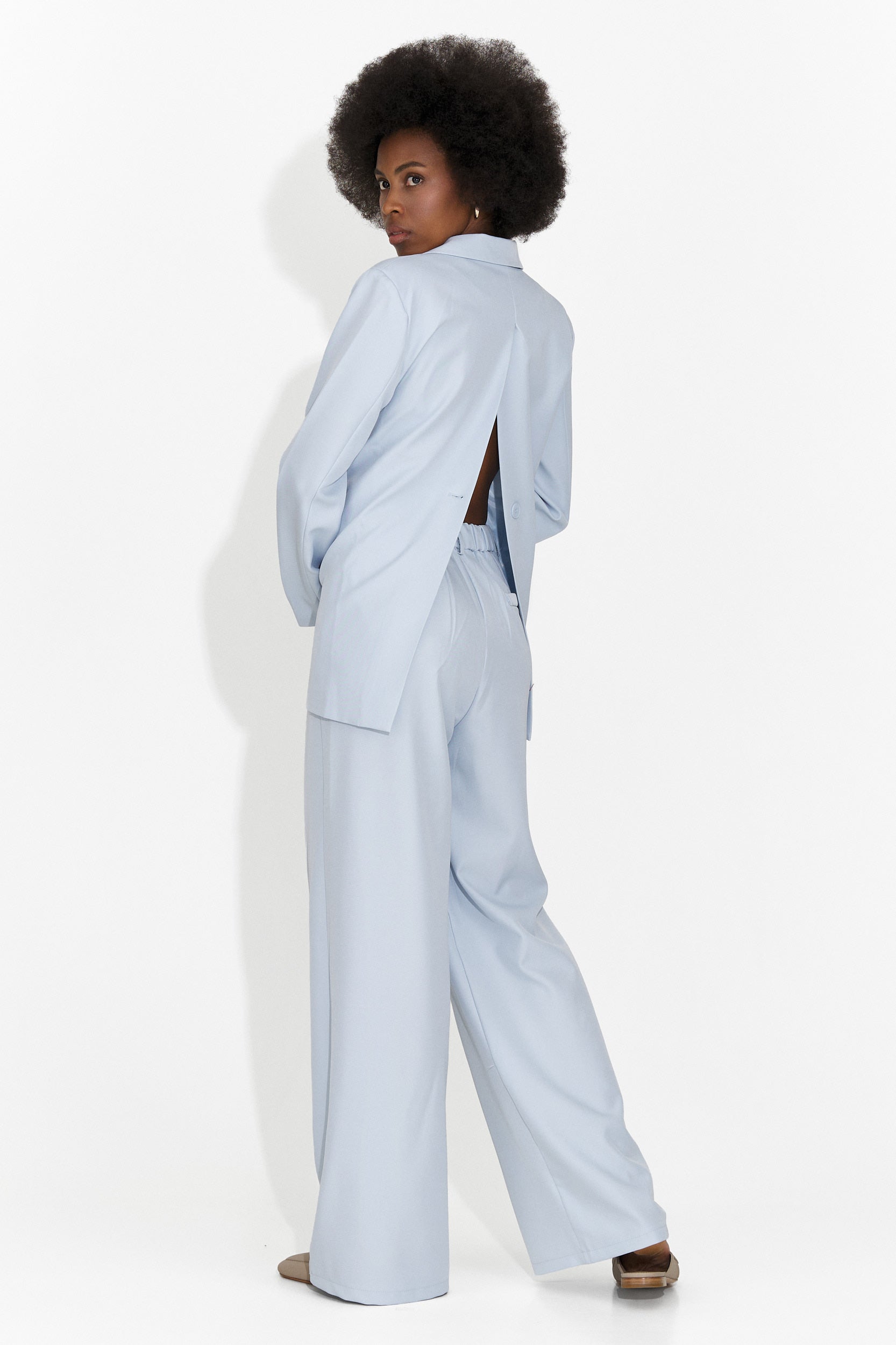 Елегантен дамски комплект в светлосиньо Timelia Bogas