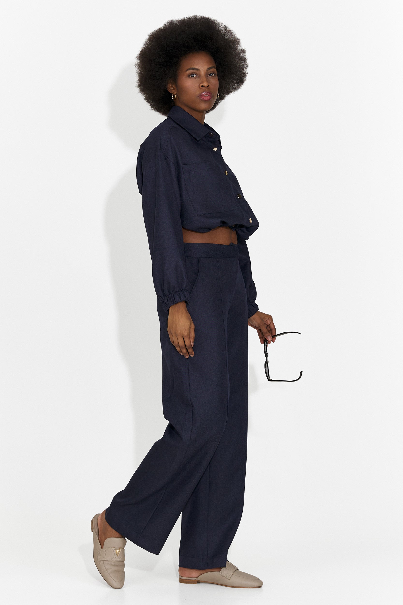 Елегантен дамски комплект в тъмносиньо Densia Bogas