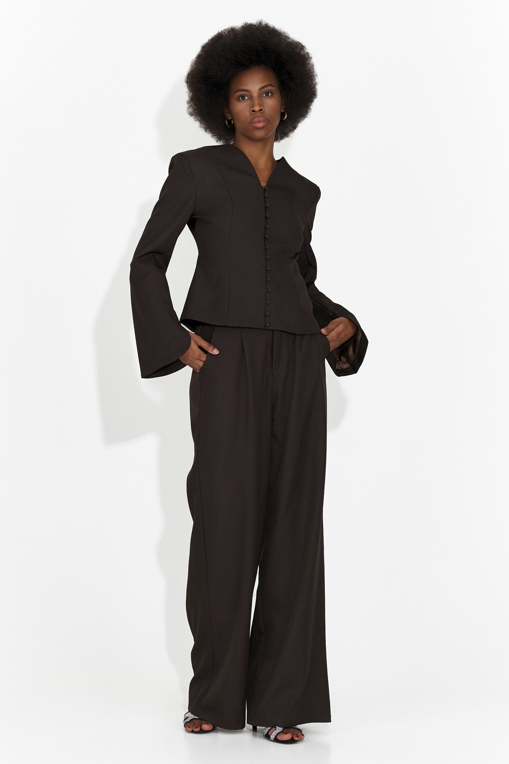 Елегантен черен костюм с панталон Jayne Bogas