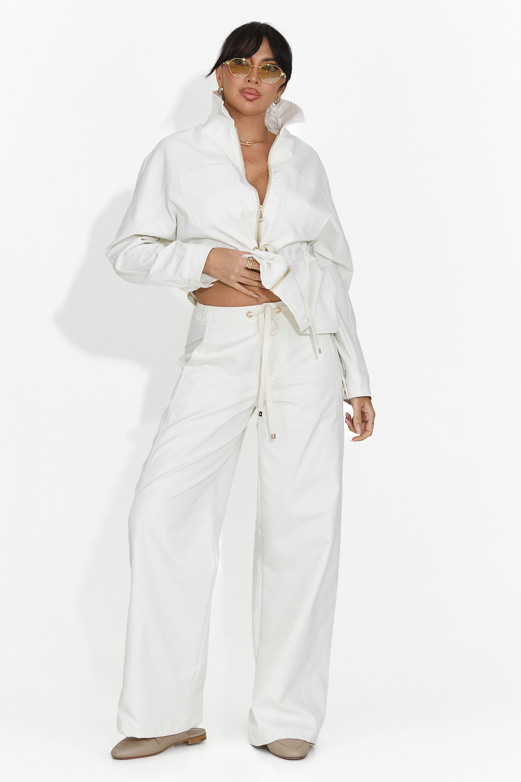 Елегантен дамски костюм в бяло Elenya Bogas