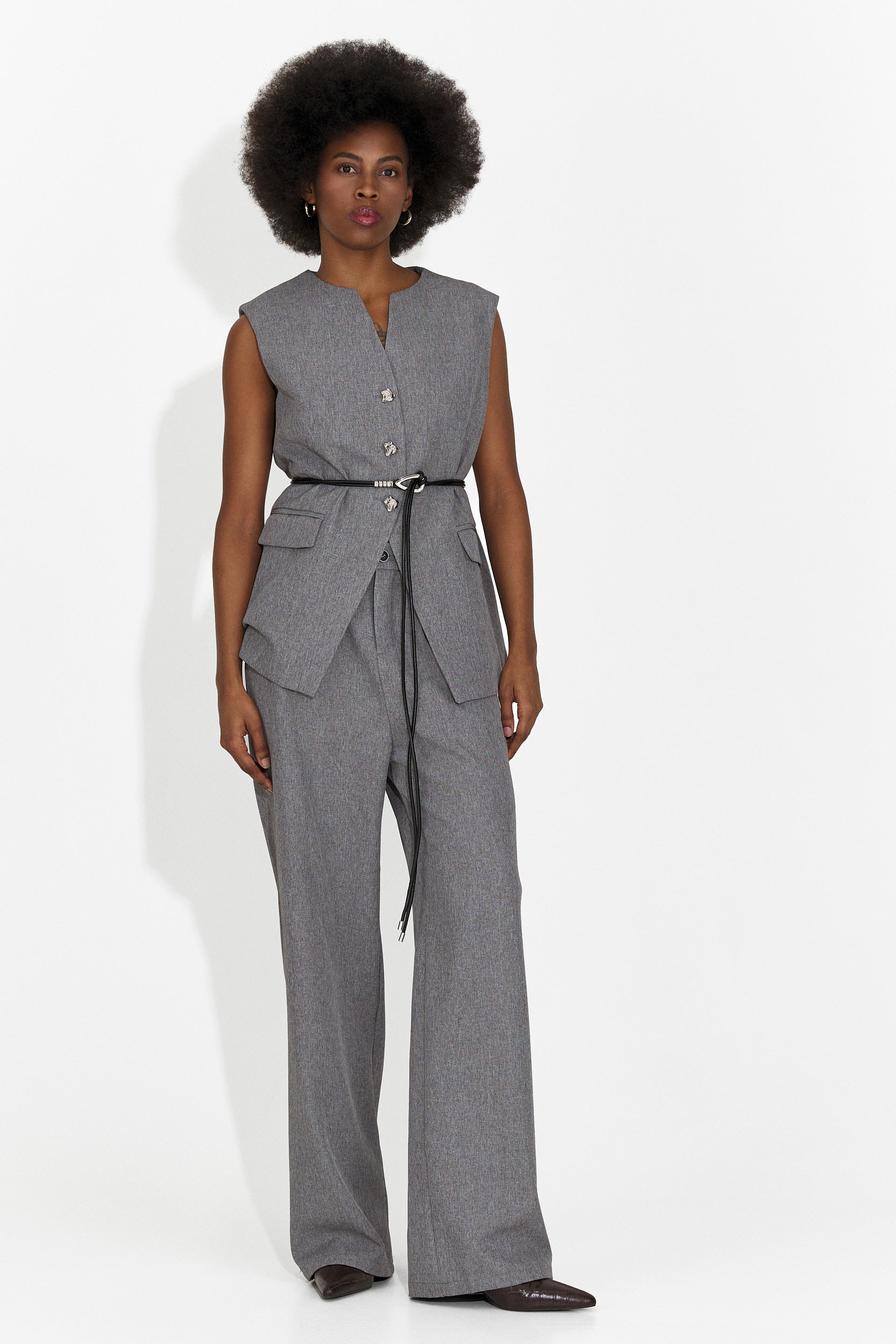 Дамски костюм жилетка + панталони сиви Avilma Bogas