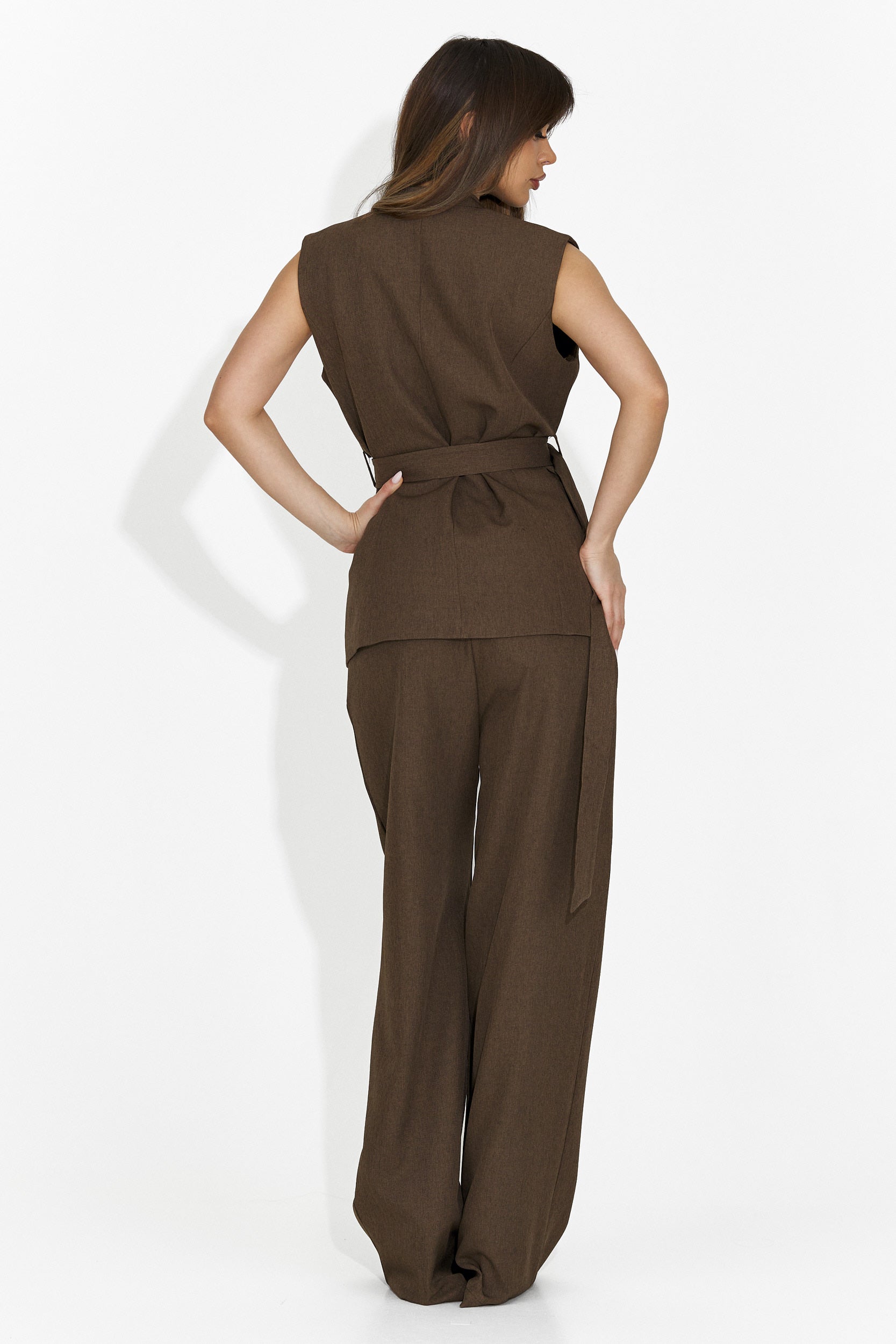 Дамски костюм жилетка + панталони кафяв Lafora Bogas