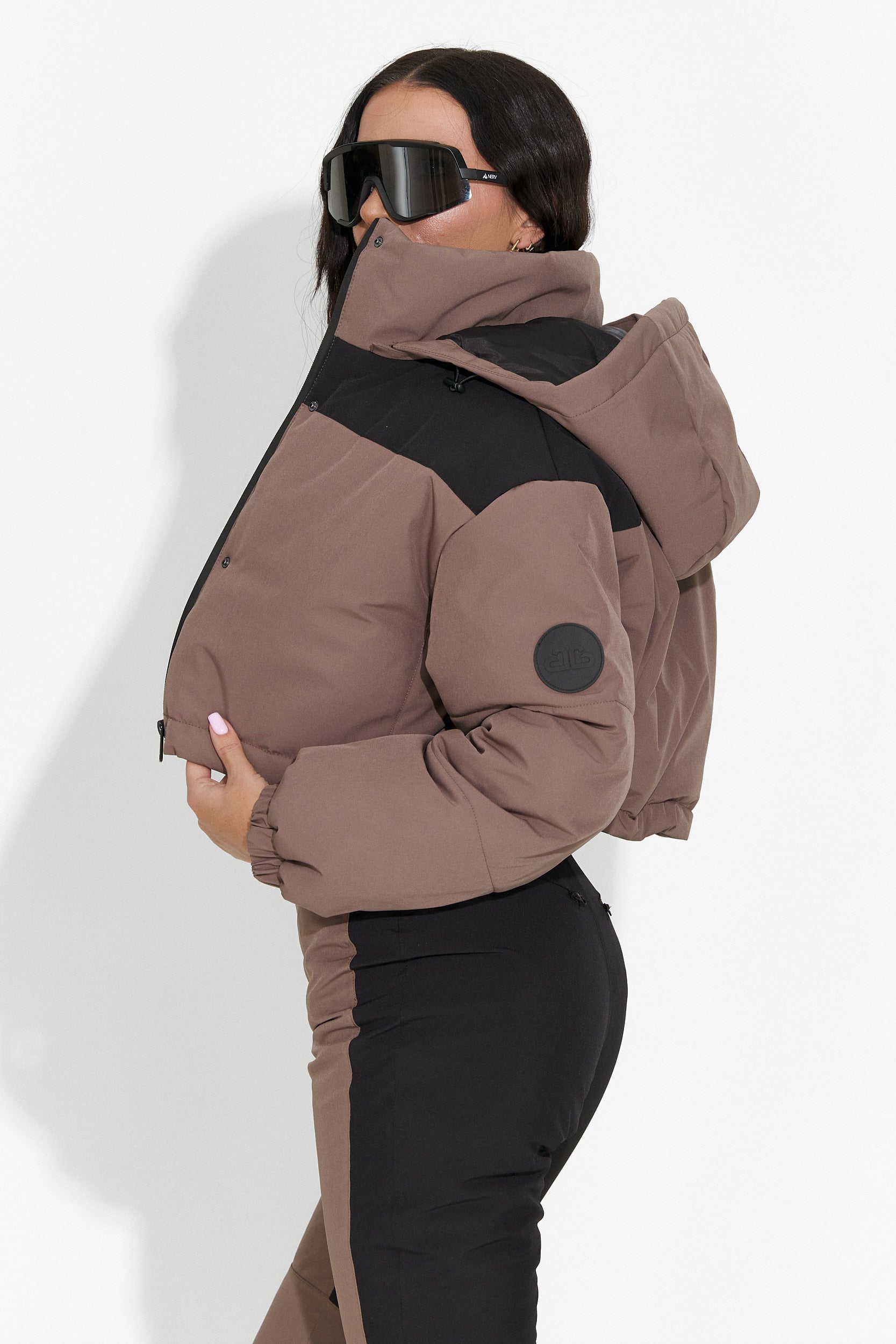 Спортен кафяв скиорски костюм Camelay Bogas