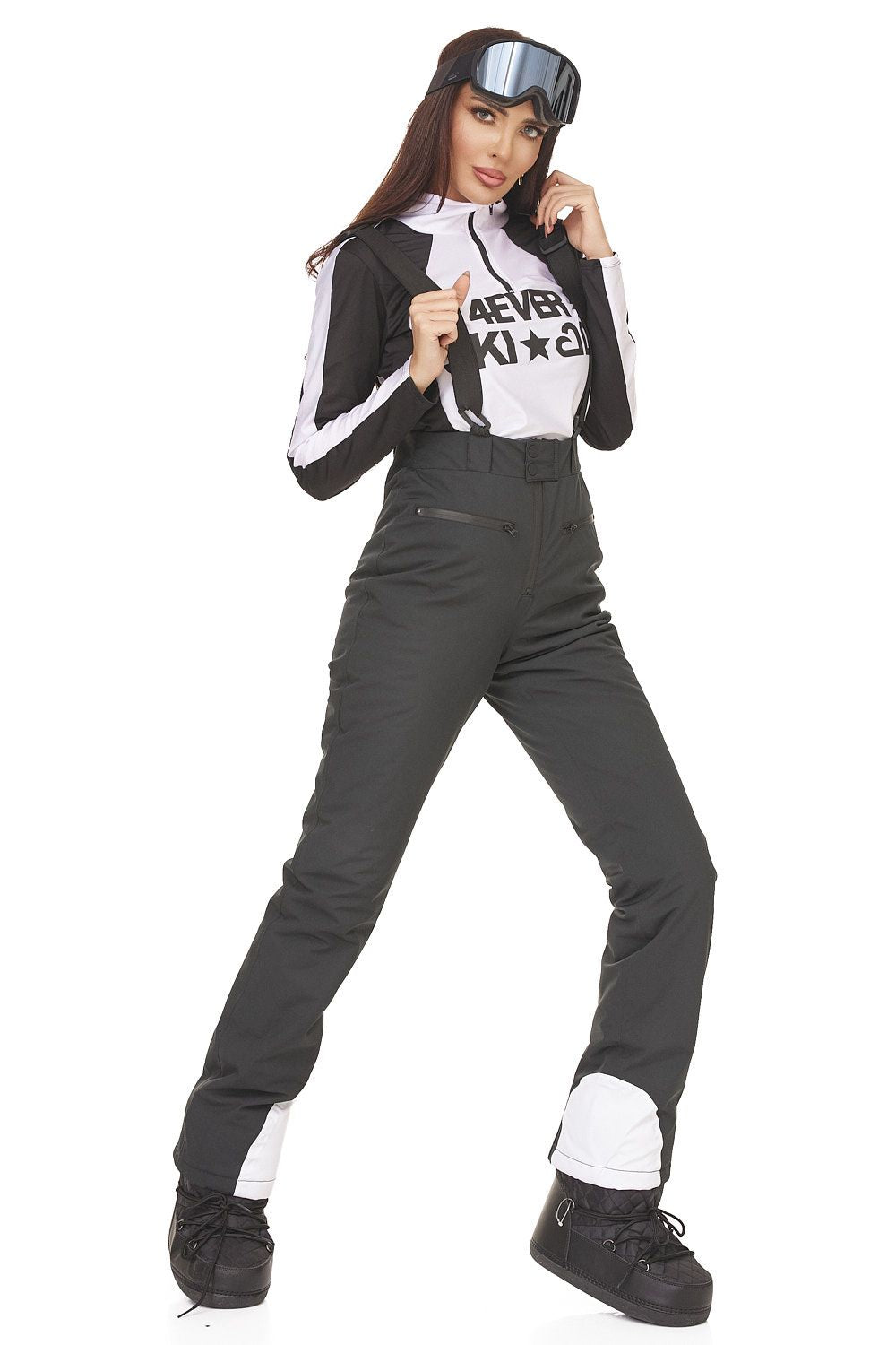 Кежуал ски екип от Reasia Bogas в черно