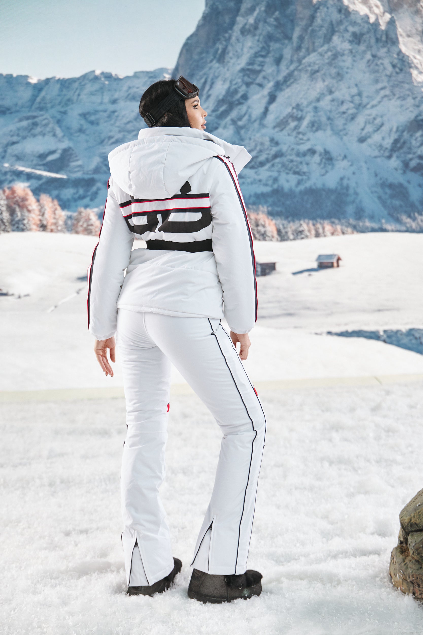 Бял дамски ски екип Zapys Bogas