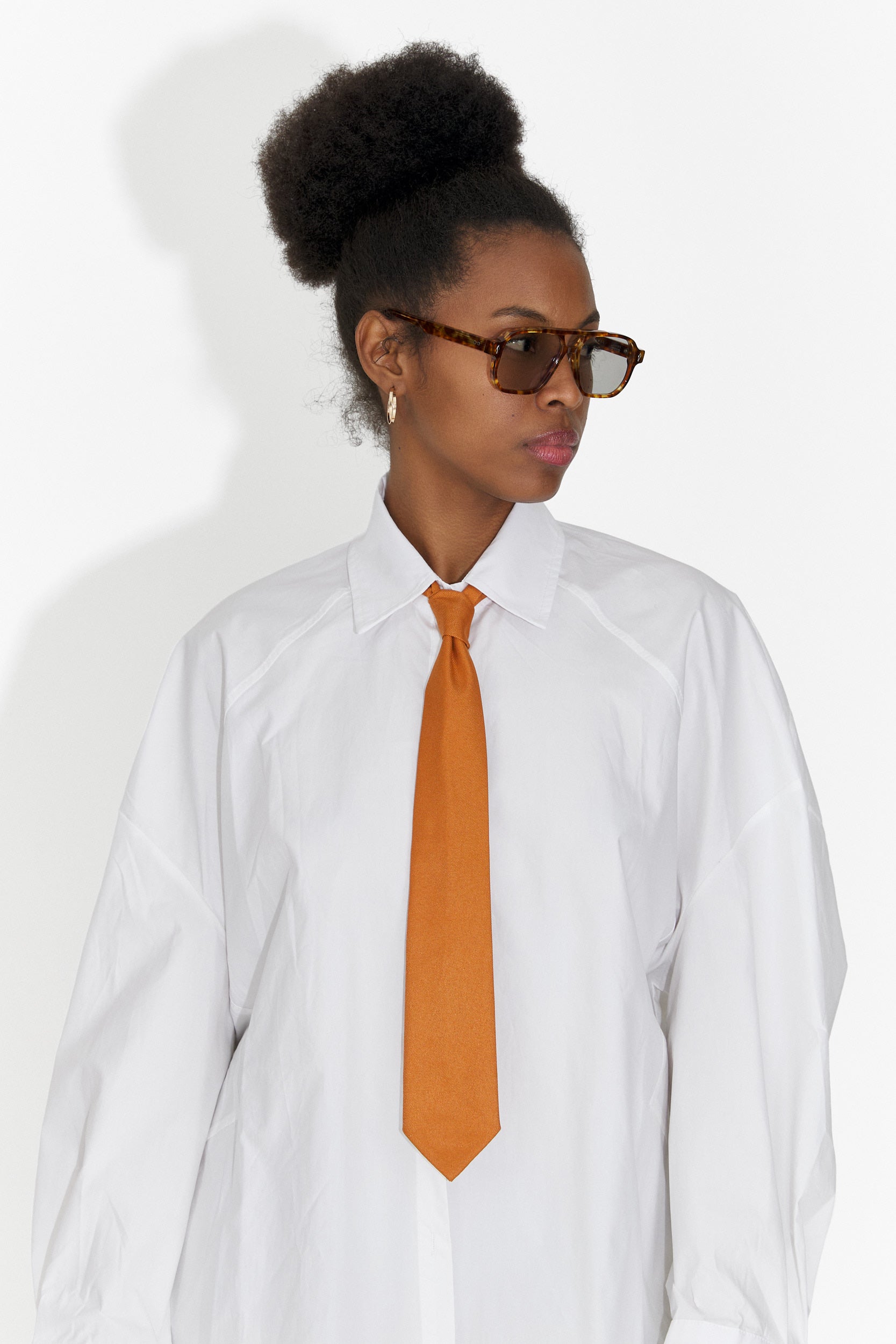 Дамска вратовръзка керемиден цвят Синдия Богас