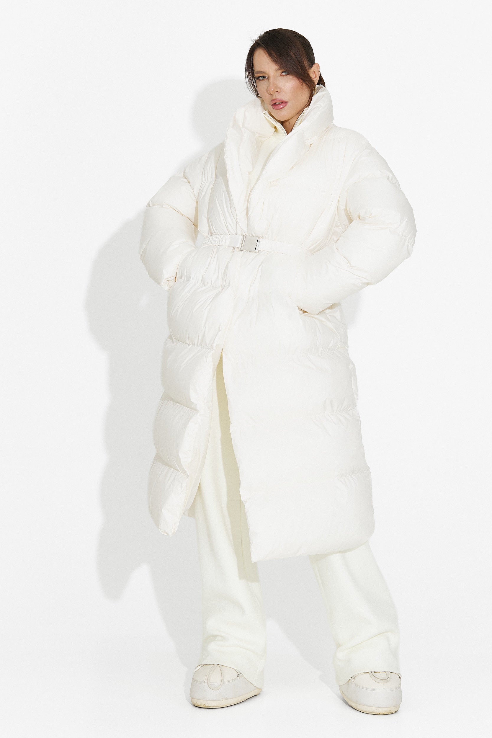 Дамско ежедневно яке бежово Kisalia Bogas