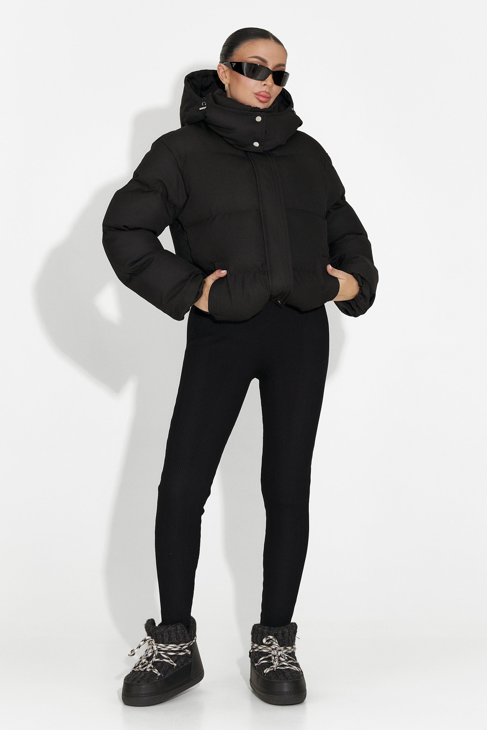 Дамско кежуал яке Luisana Bogas в черно