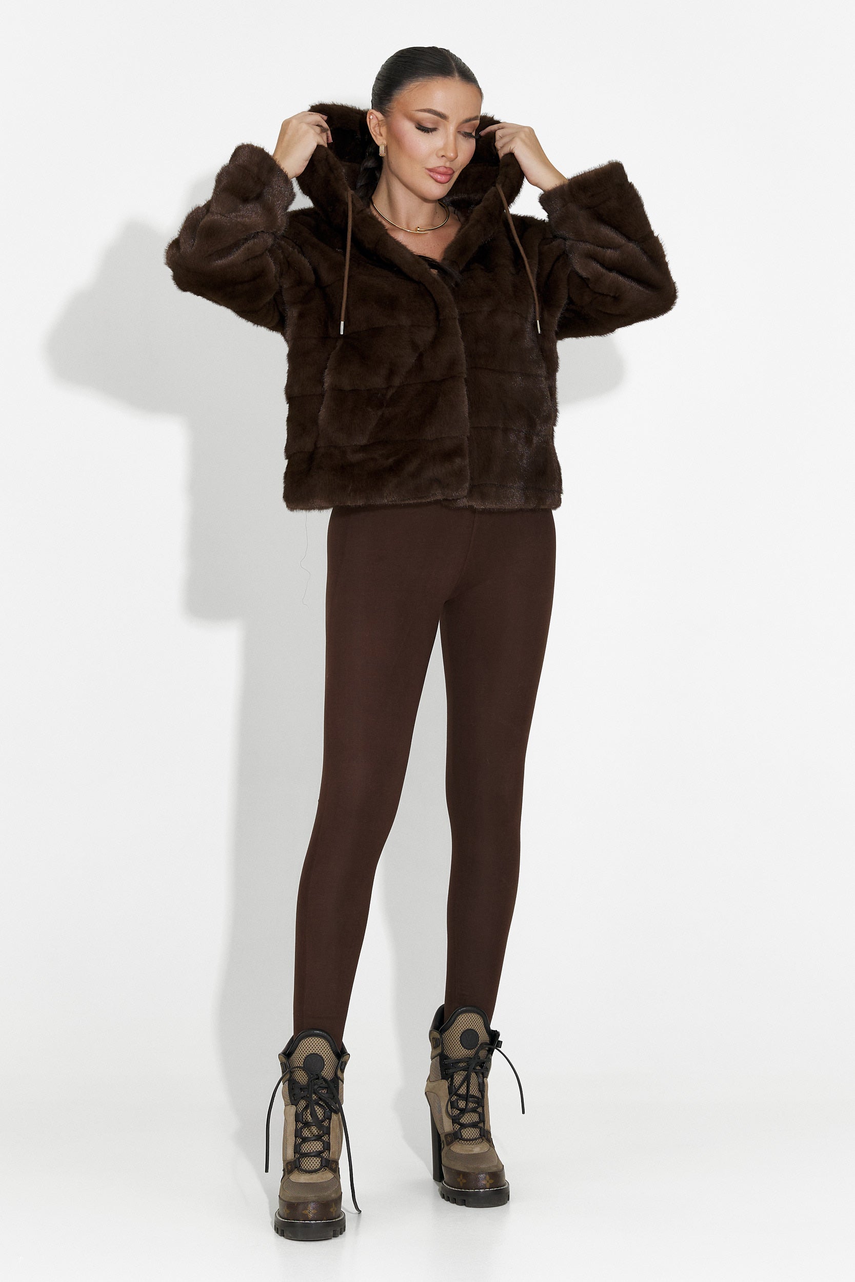 Кафяво кожено палто Аляска Богас