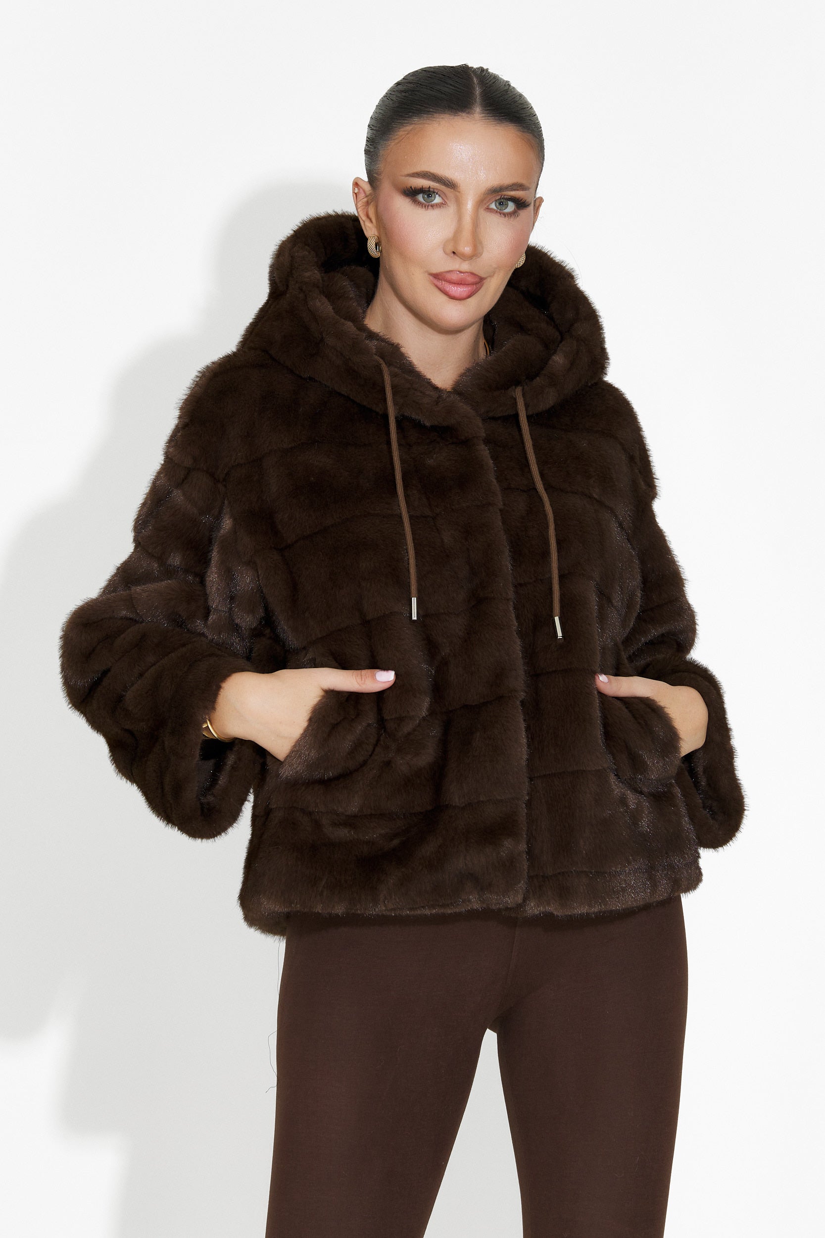 Кафяво кожено палто Аляска Богас