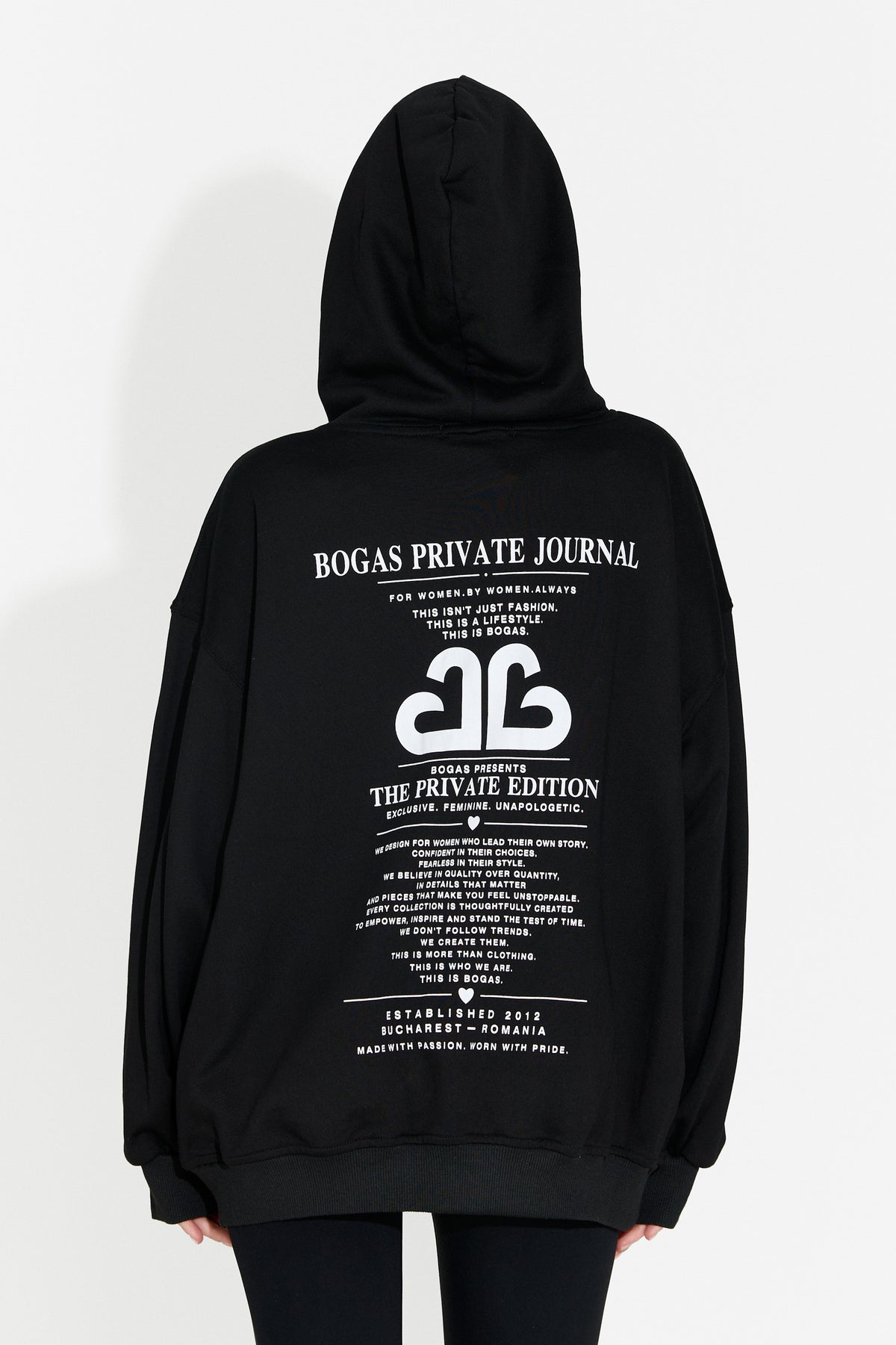 Дамски ежедневен суичър черен Rates Bogas