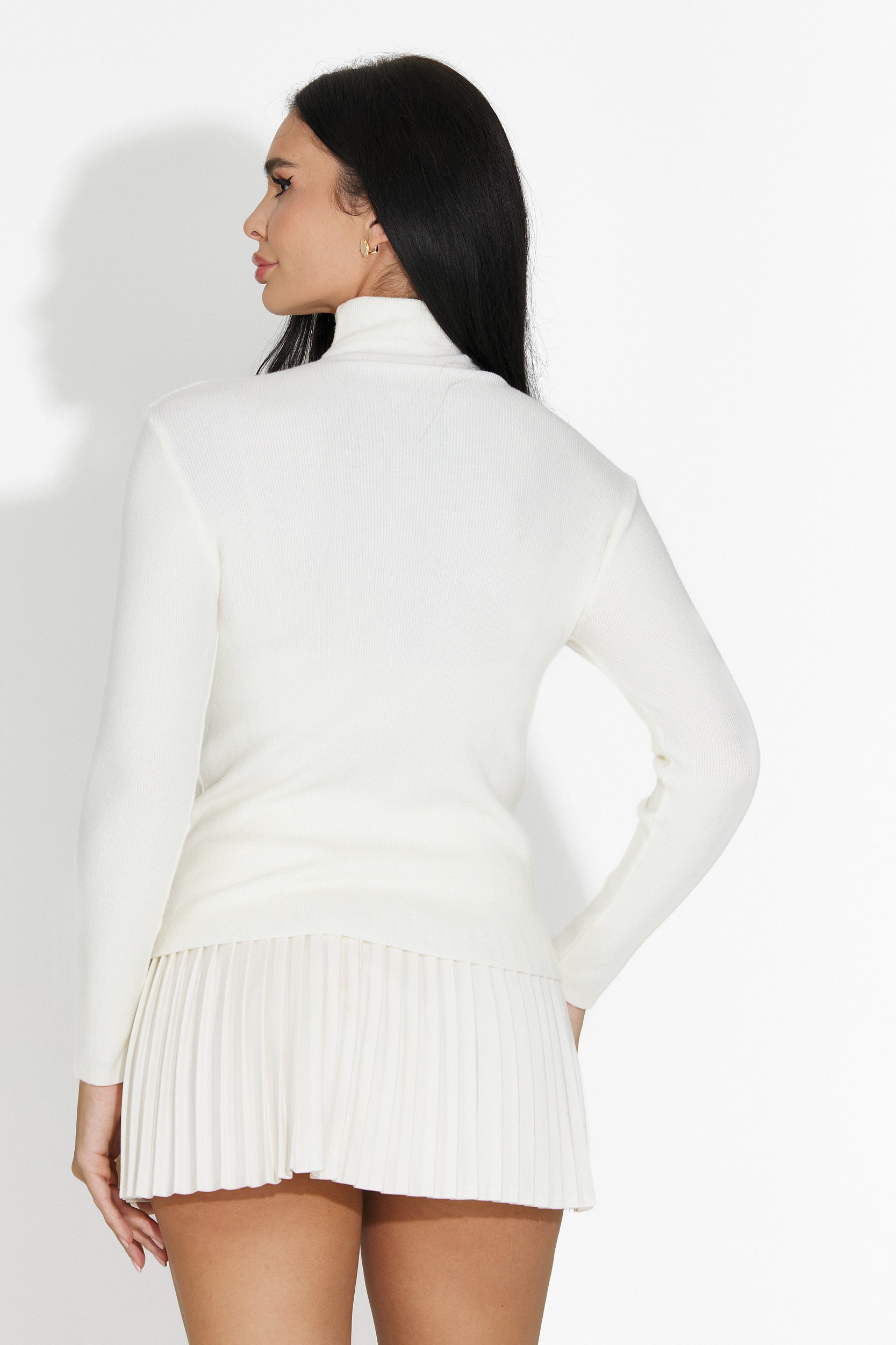 Кежуал дамска блуза в бежово от Invera Bogas