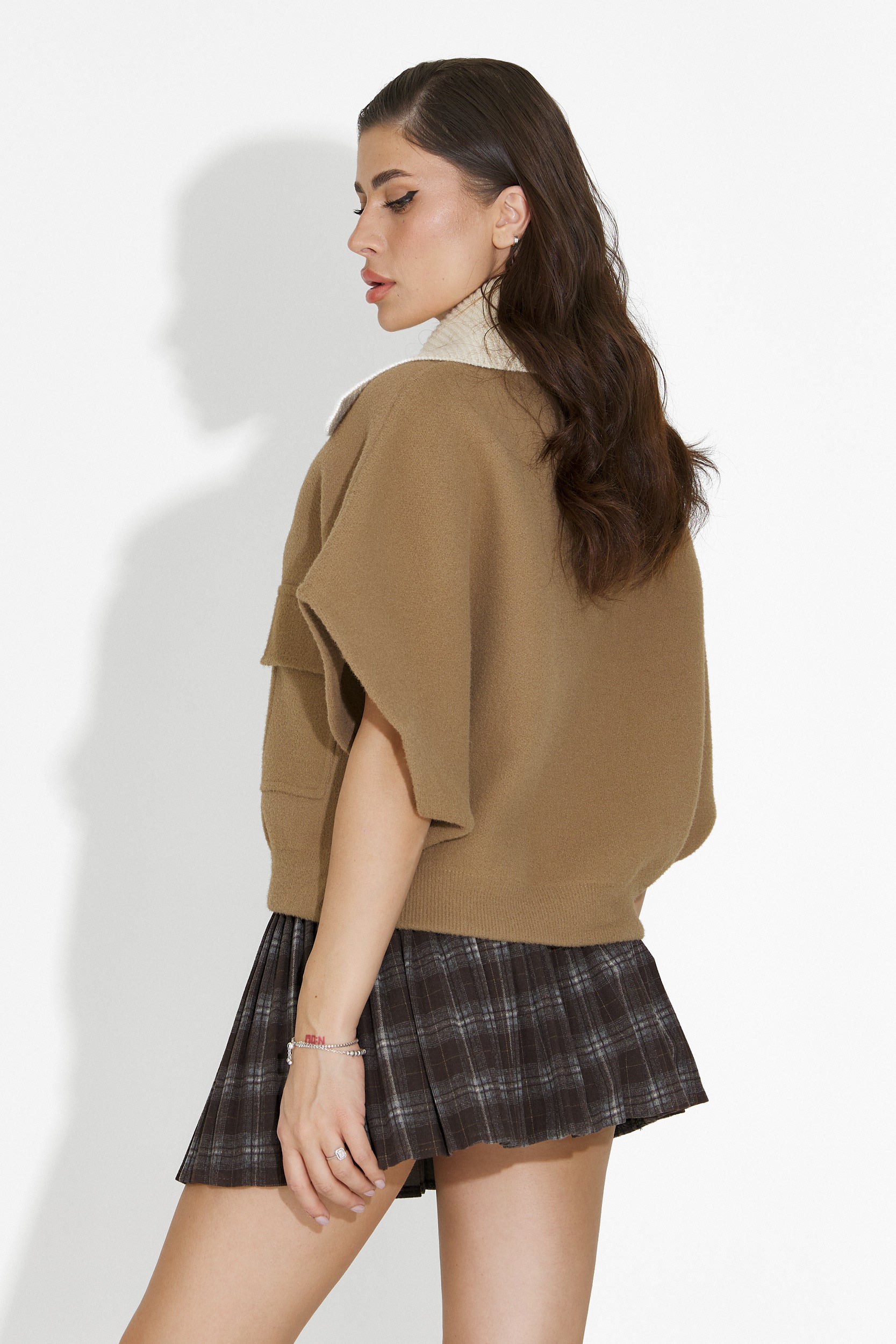 Дамско кежуал кафяво яке Cariolia Bogas