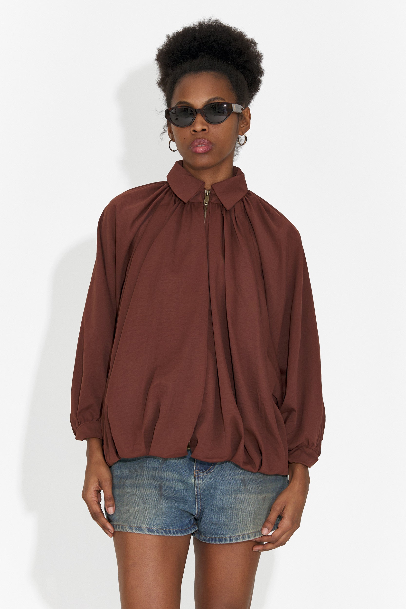 Дамско ежедневно яке кафяво Yasminia Bogas