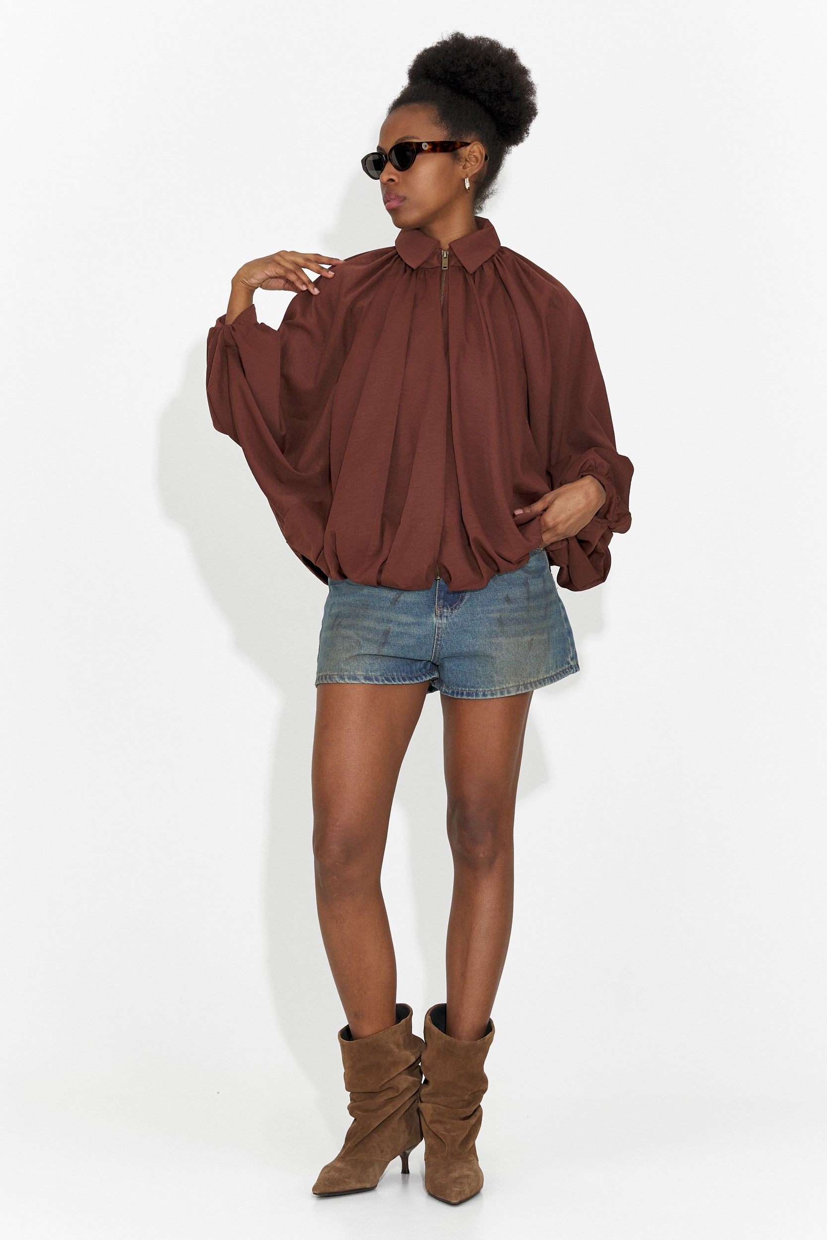 Дамско ежедневно яке кафяво Yasminia Bogas