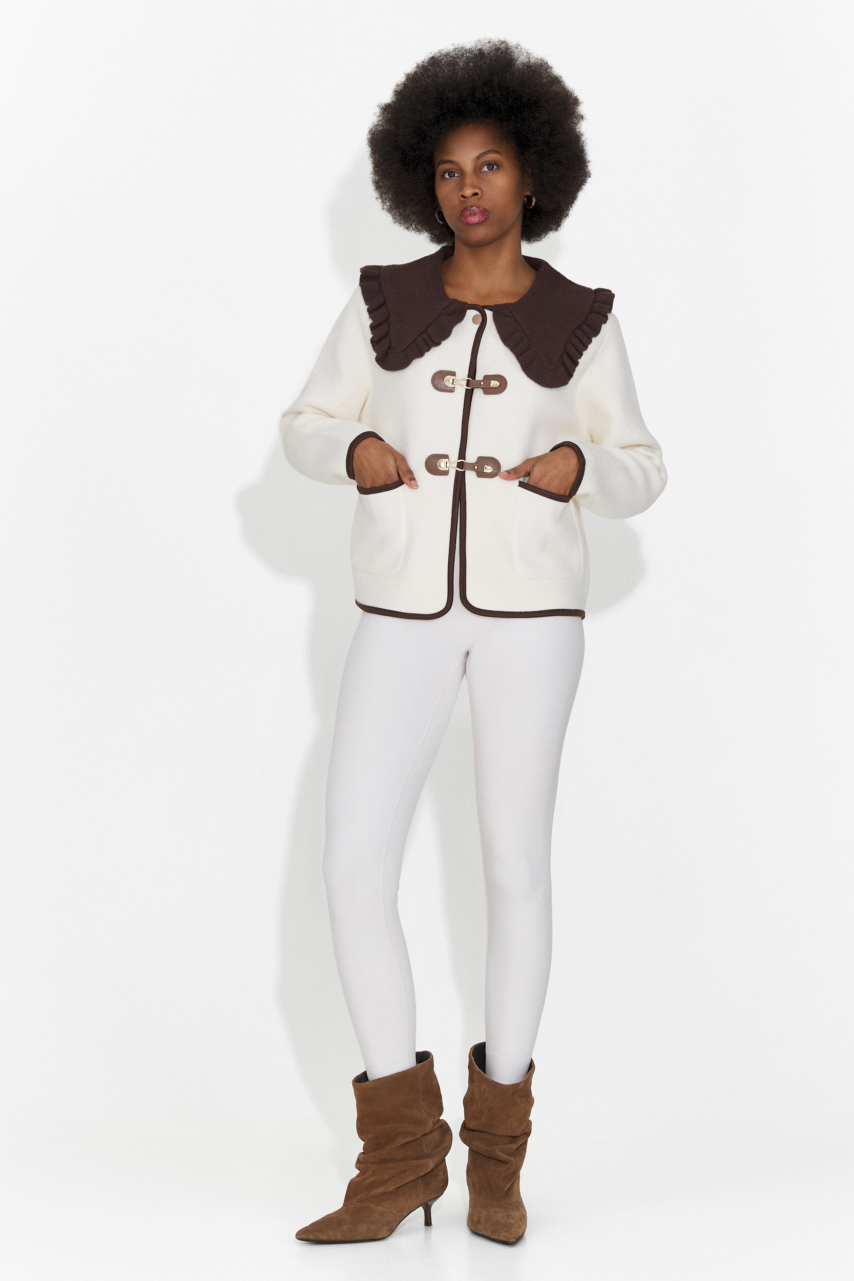 Елегантно дамско яке в кремав цвят Atila Bogas