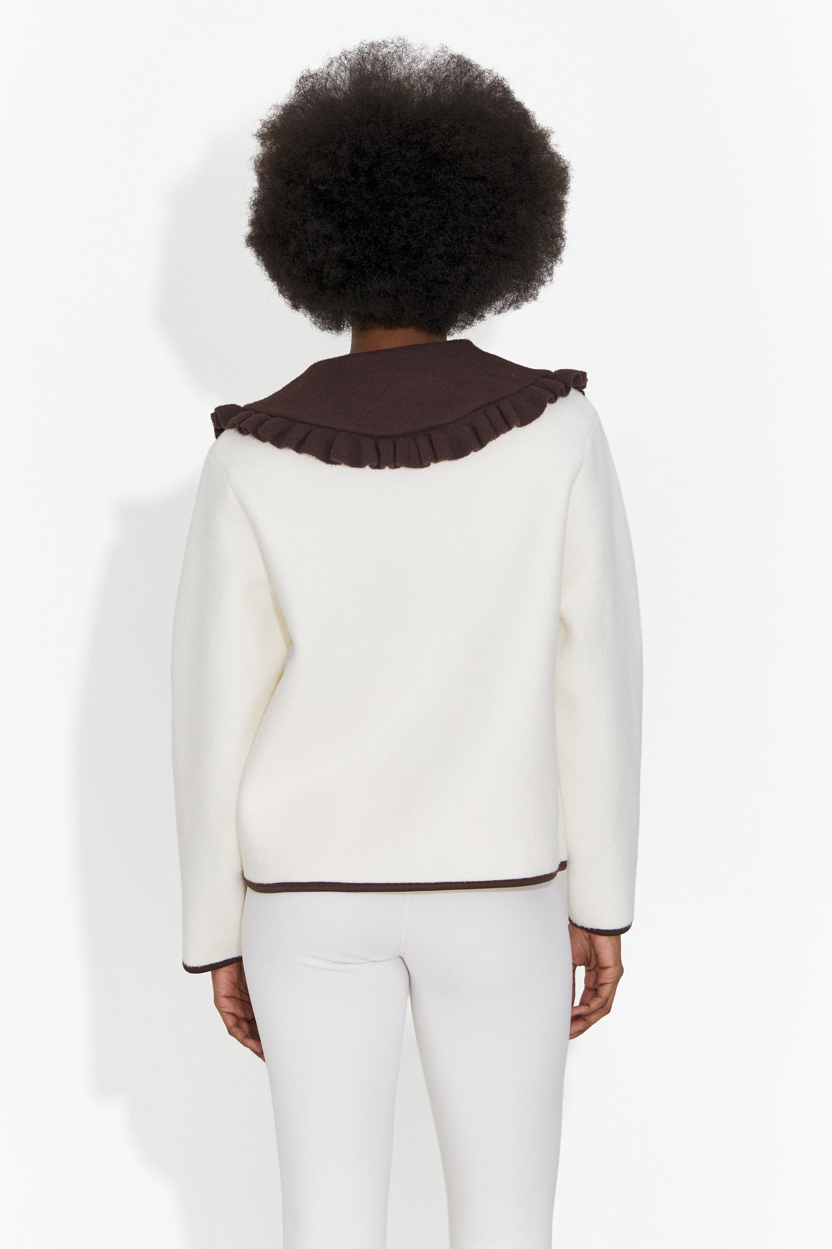 Елегантно дамско яке в кремав цвят Atila Bogas