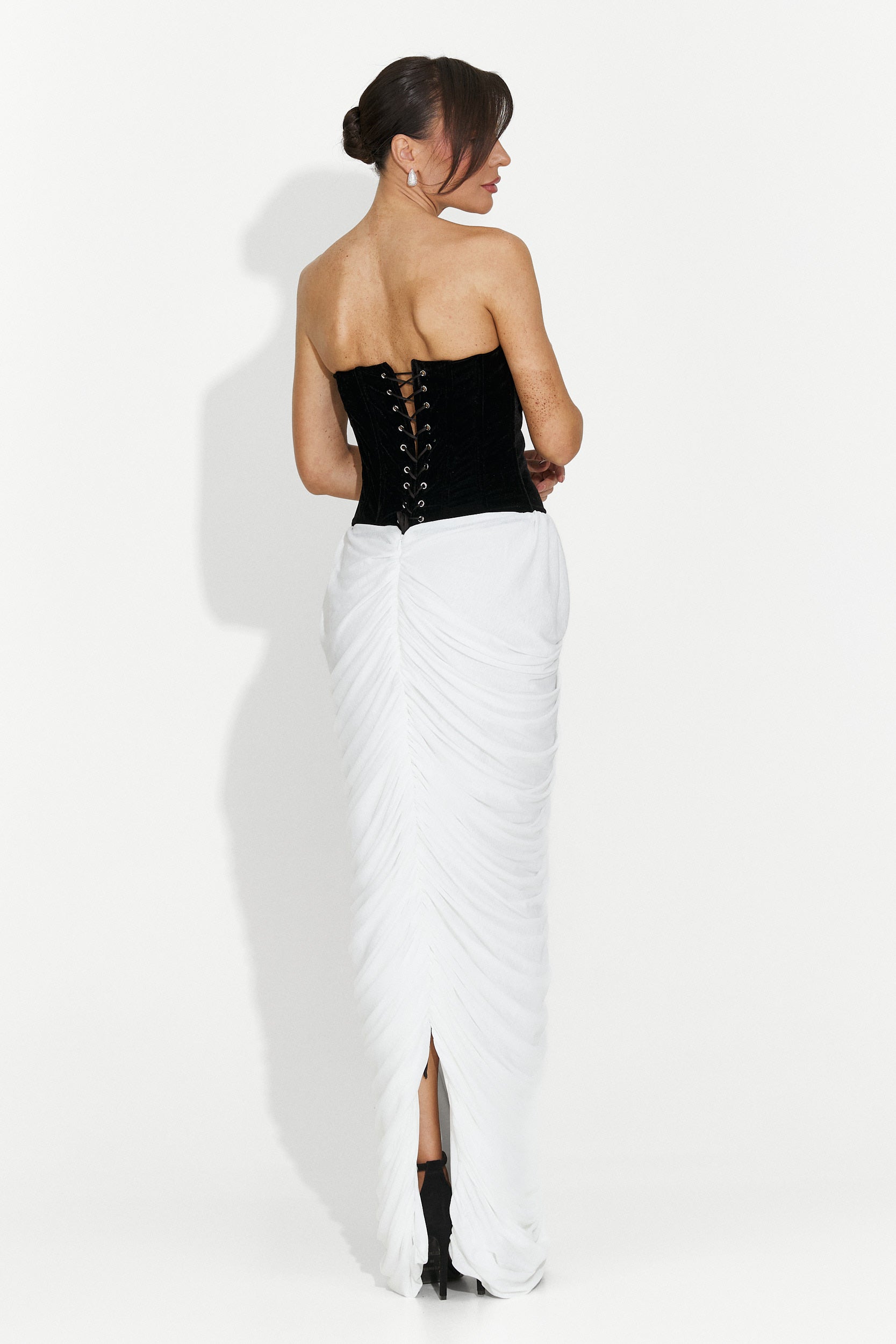 Дамска дълга рокля черно бяло York Bogas