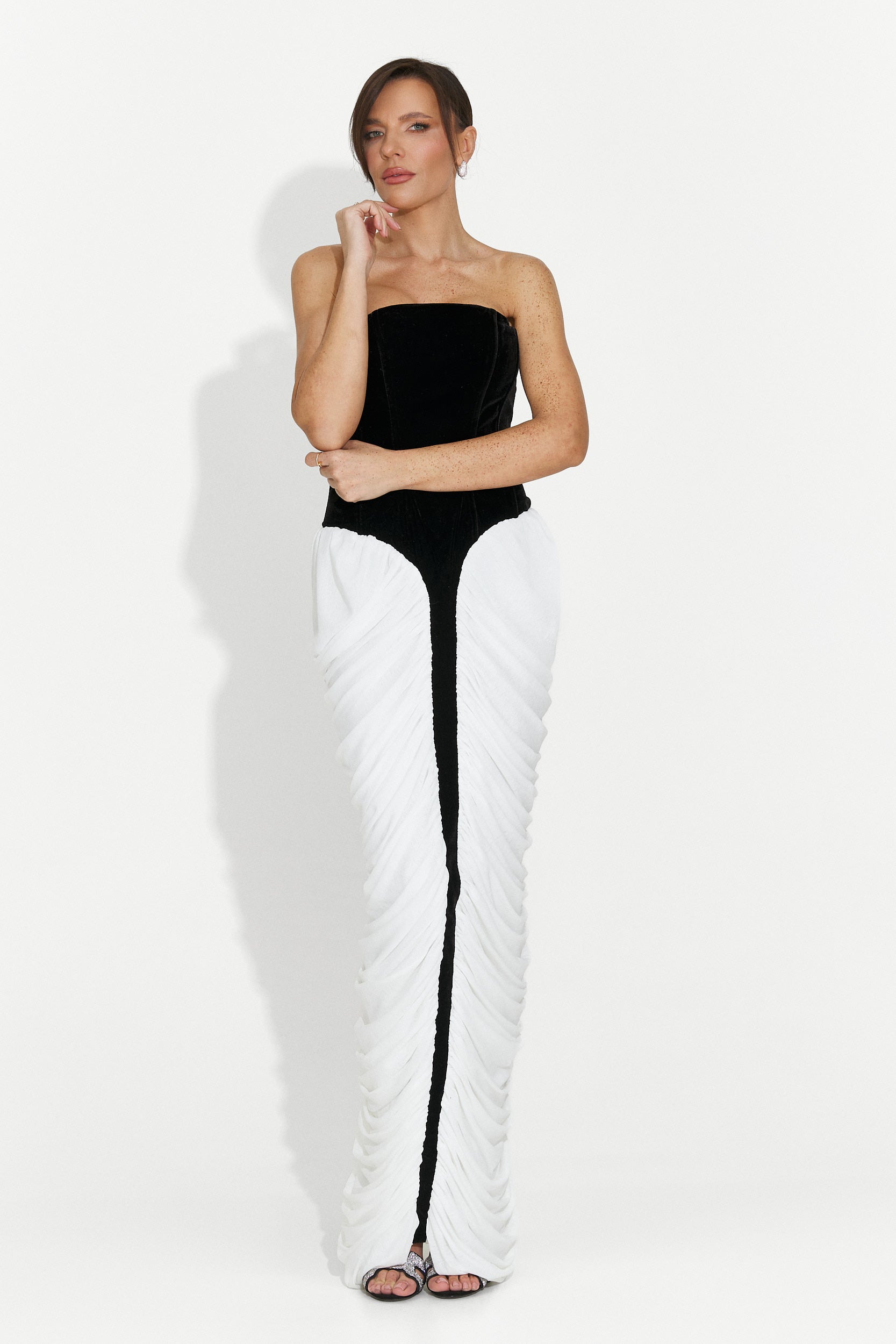 Дамска дълга рокля черно бяло York Bogas