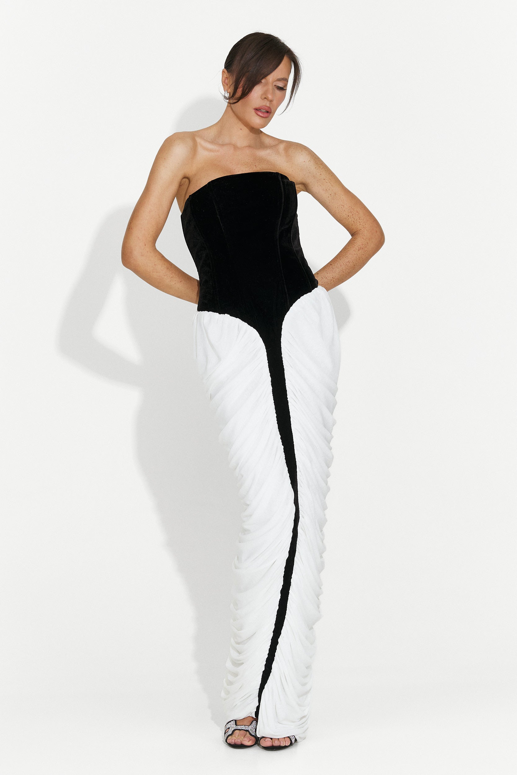 Дамска дълга рокля черно бяло York Bogas