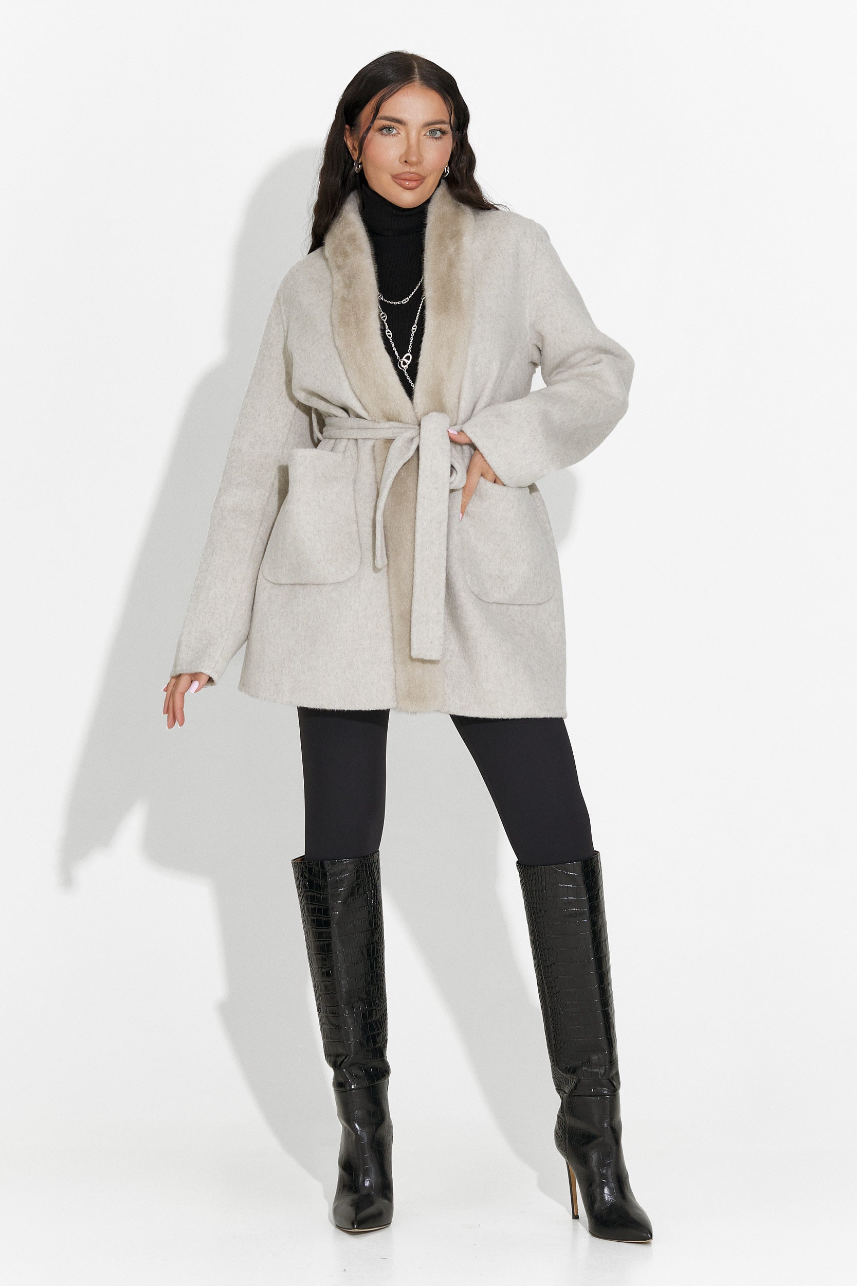 Елегантно дамско палто бежово Gelira Bogas