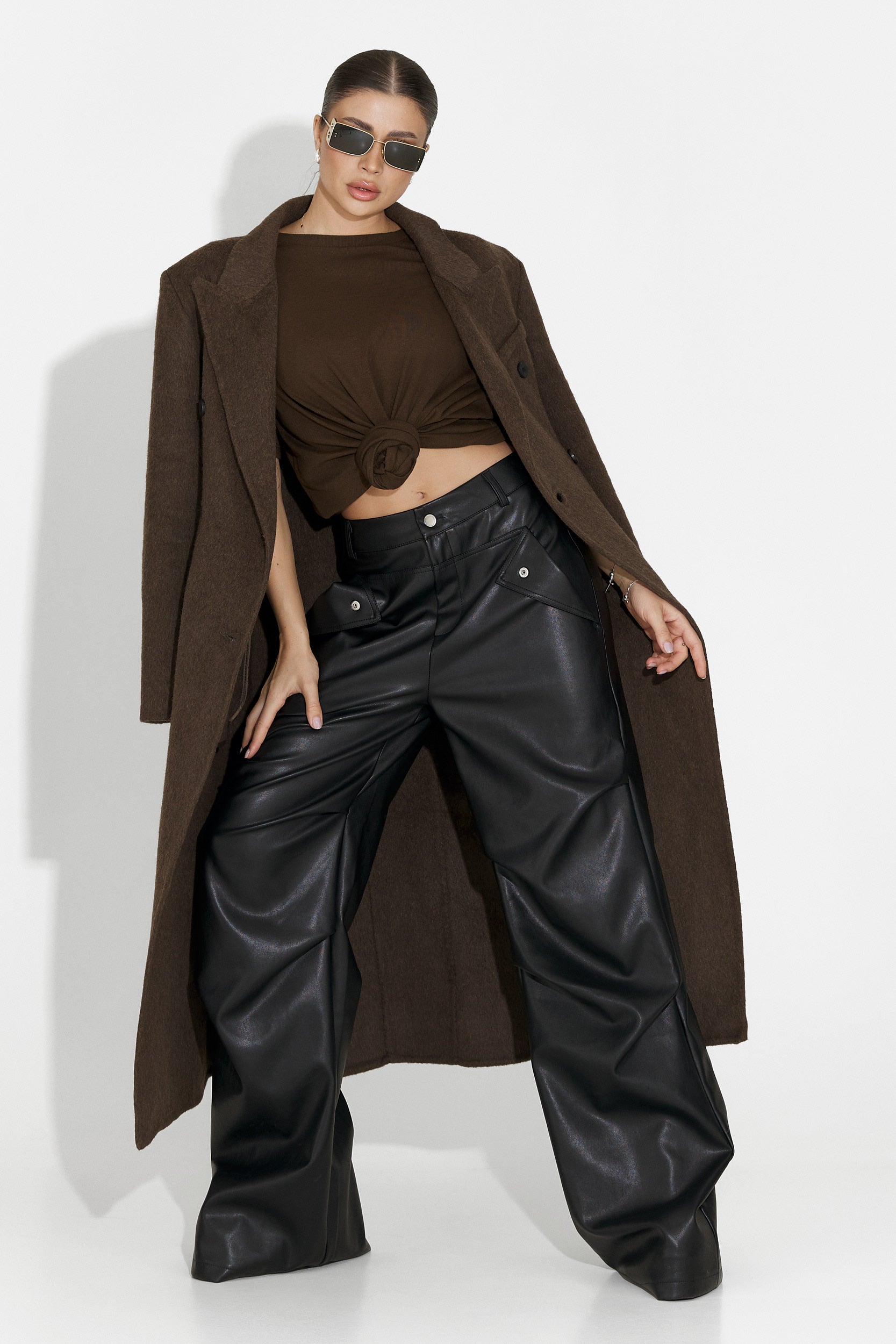 Елегантно дамско палто в кафяво от Savira Bogas