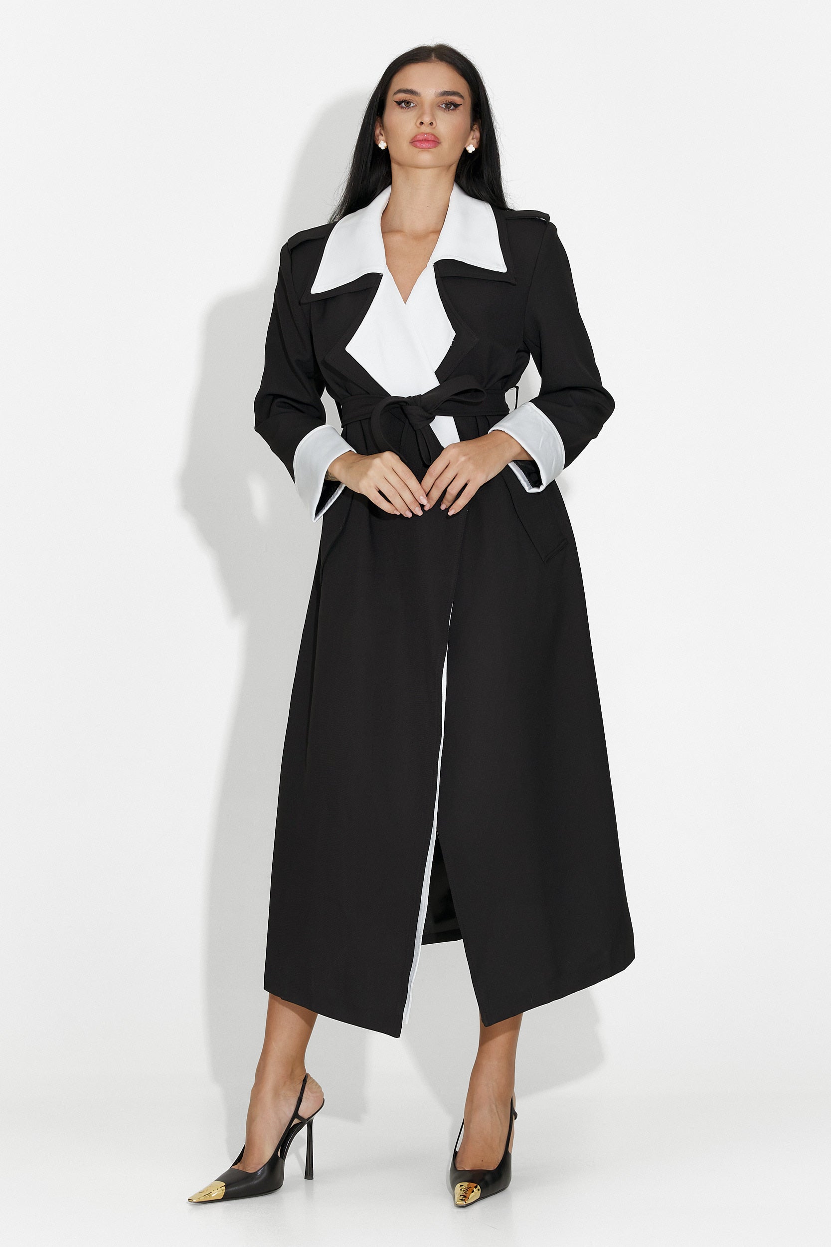 Елегантно дамско палто в черно Nalira Bogas